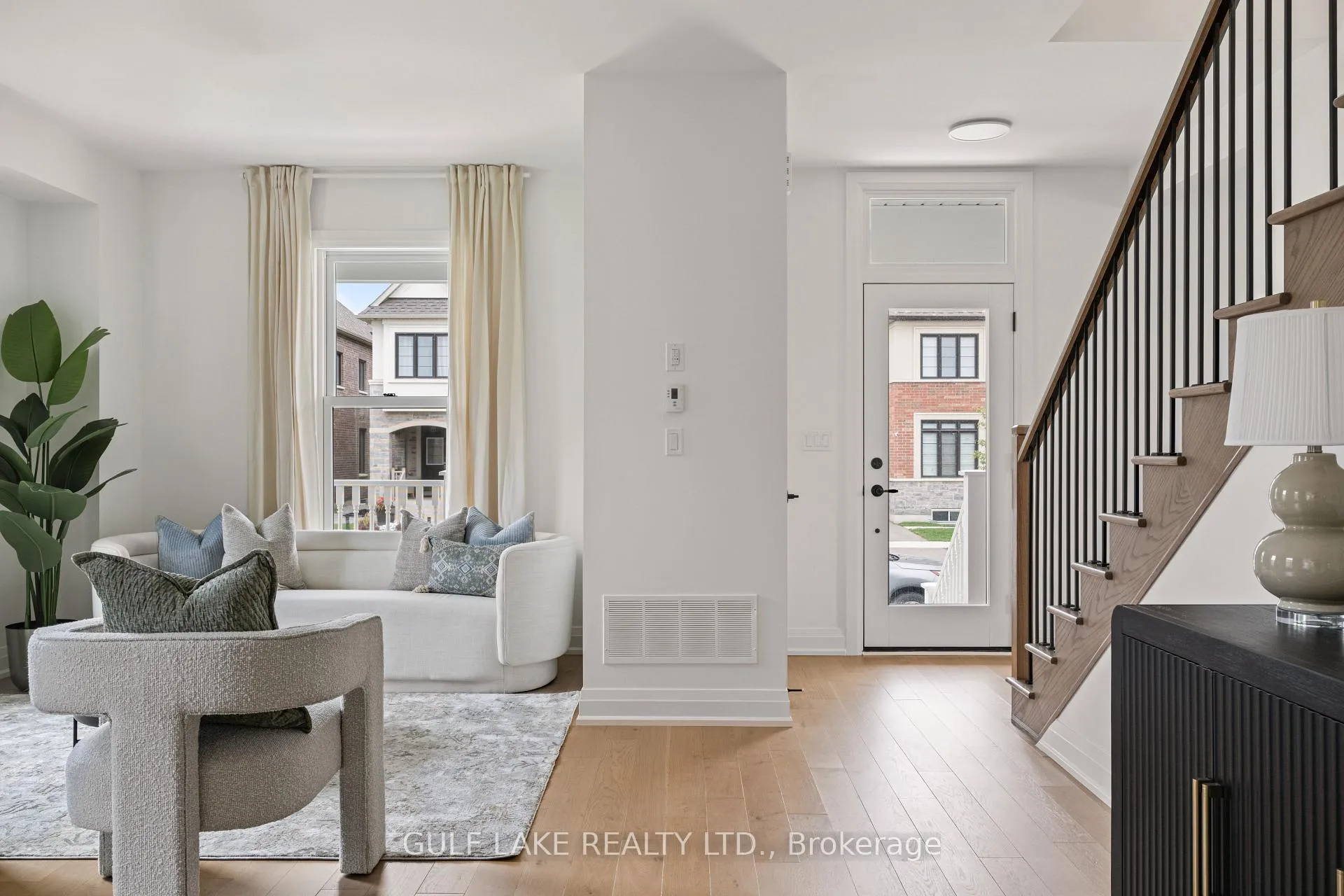 Photo 8 of 416 Bergamot Avenue, Milton, Walker — HOMEH