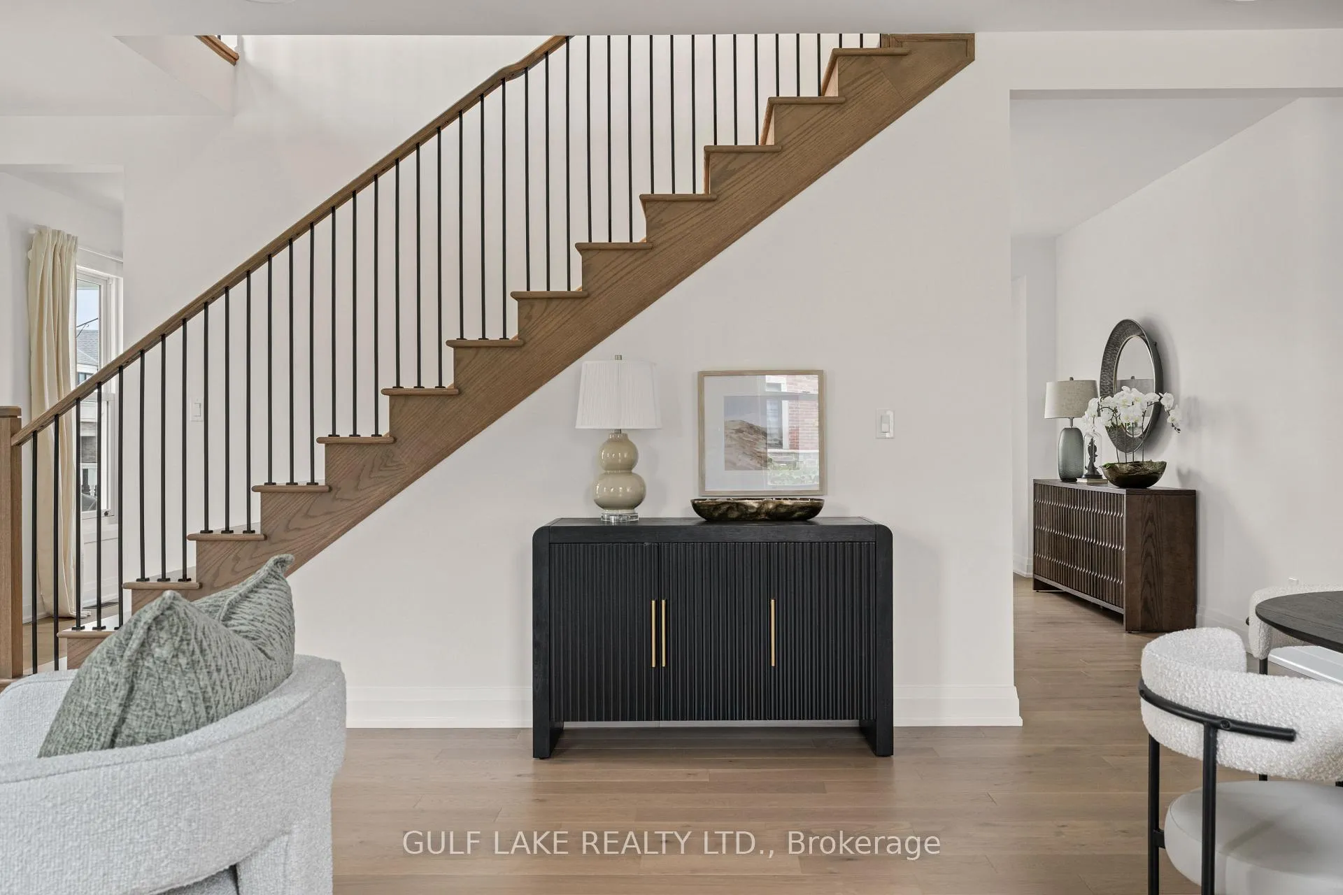Photo 11 of 416 Bergamot Avenue, Milton, Walker — HOMEH