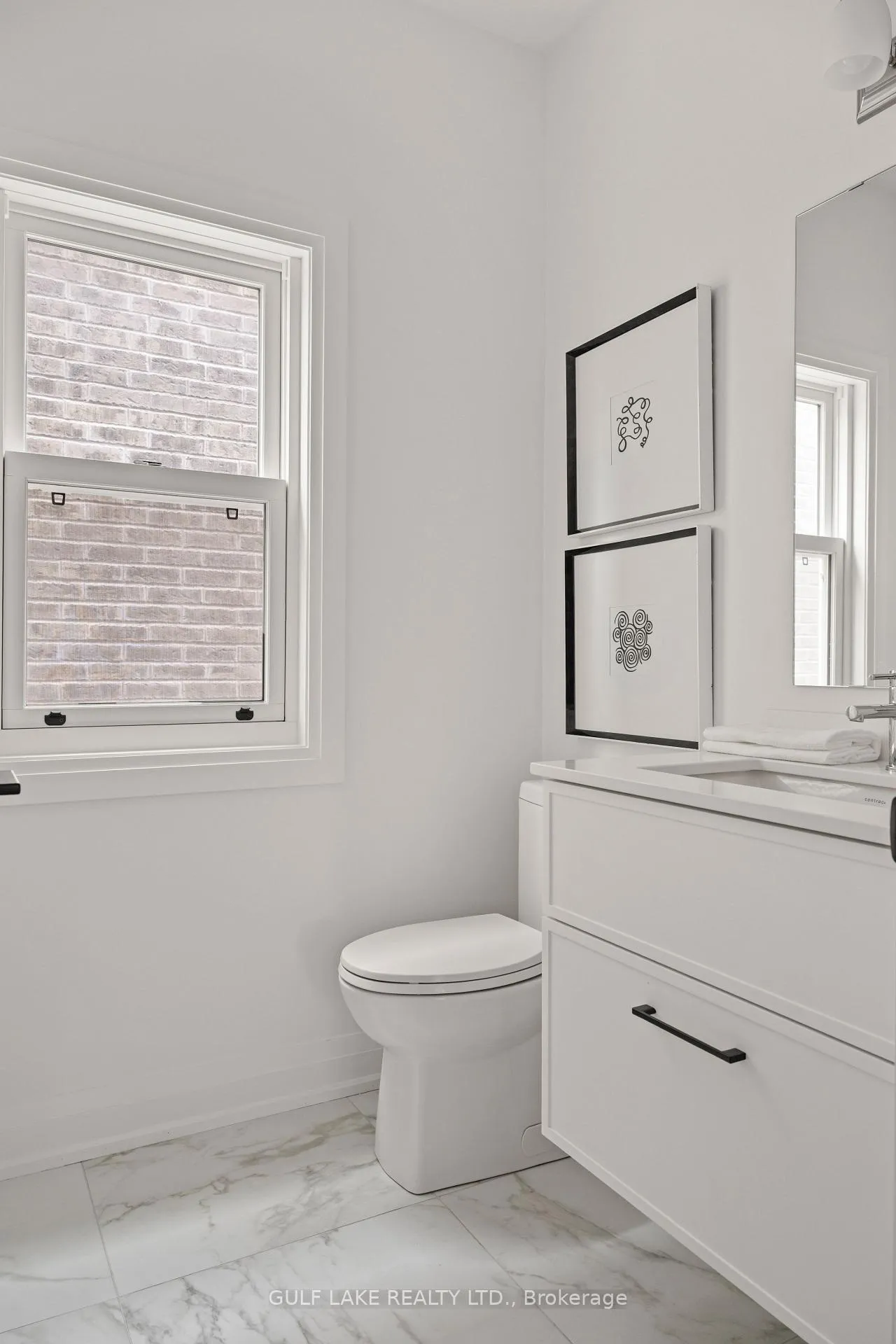 Photo 14 of 416 Bergamot Avenue, Milton, Walker — HOMEH