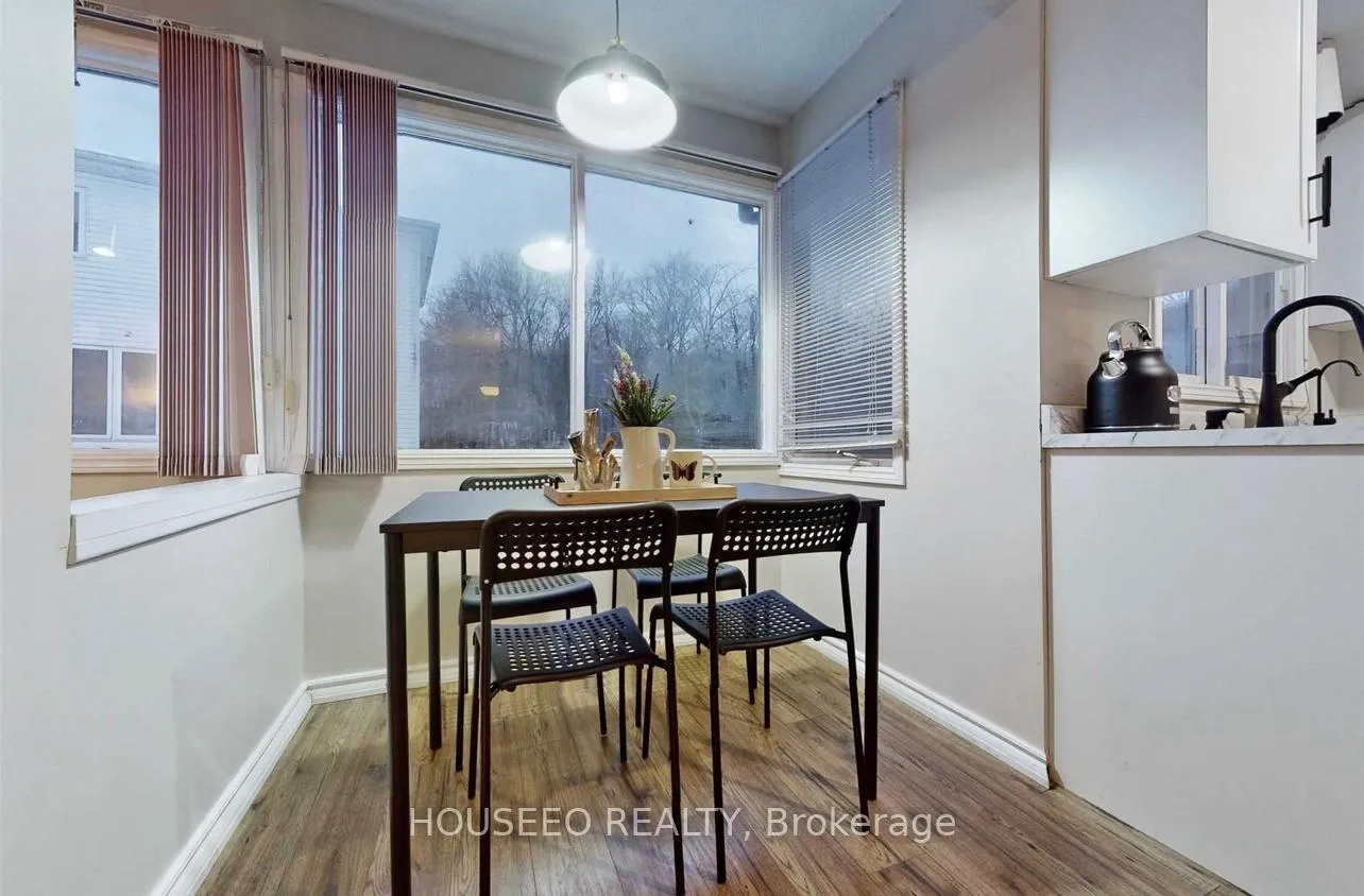 Photo 7 of 596 Strasburg Road, Kitchener — HOMEH