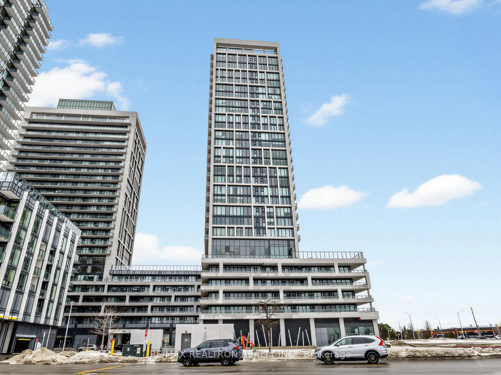 Photo 2 of Unit 230, 8960 Jane Street, Vaughan, Vellore Village — HOMEH