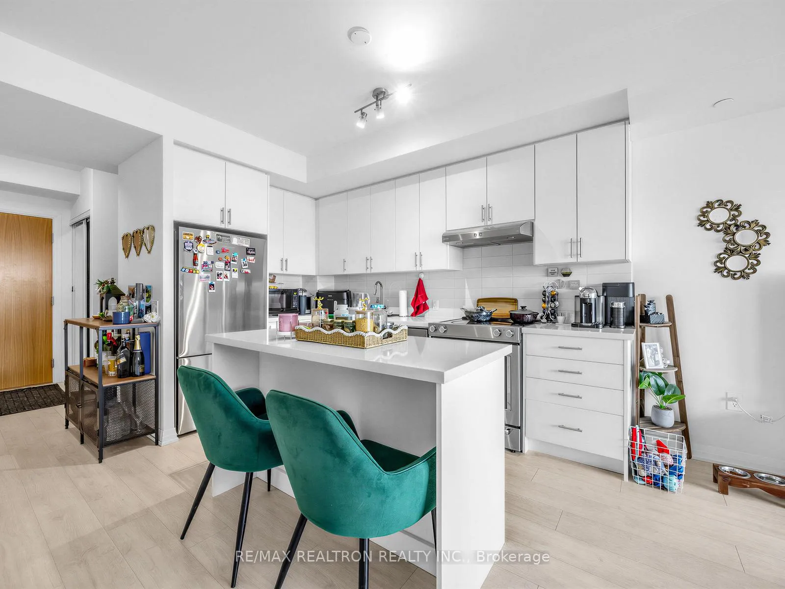 Photo 8 of Unit 230, 8960 Jane Street, Vaughan, Vellore Village — HOMEH