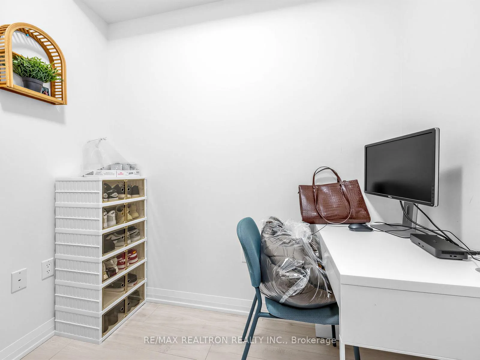 Photo 14 of Unit 230, 8960 Jane Street, Vaughan, Vellore Village — HOMEH