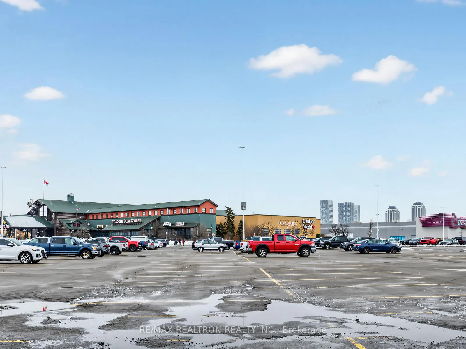 Photo 29 of Unit 230, 8960 Jane Street, Vaughan, Vellore Village — HOMEH