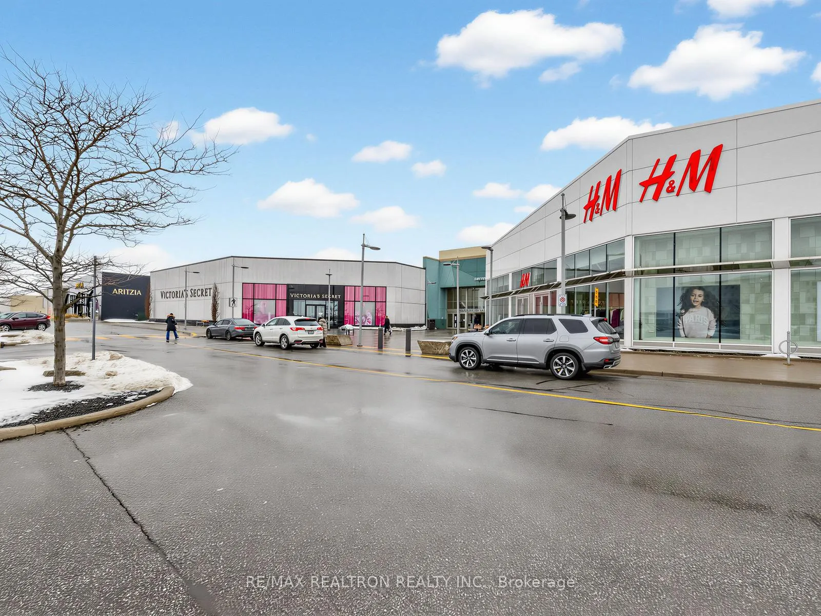 Photo 31 of Unit 230, 8960 Jane Street, Vaughan, Vellore Village — HOMEH