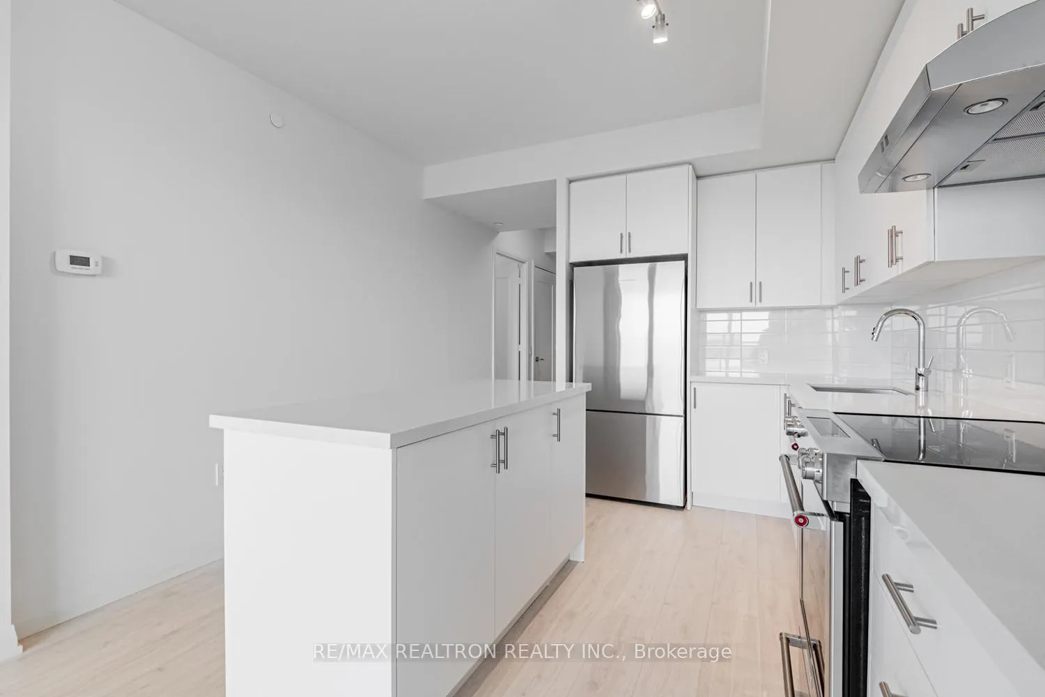 Photo 34 of Unit 230, 8960 Jane Street, Vaughan, Vellore Village — HOMEH
