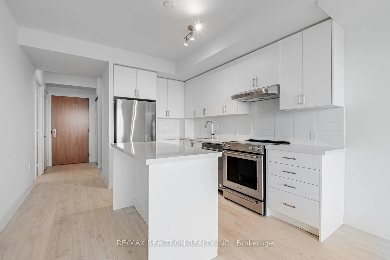 Photo 36 of Unit 230, 8960 Jane Street, Vaughan, Vellore Village — HOMEH