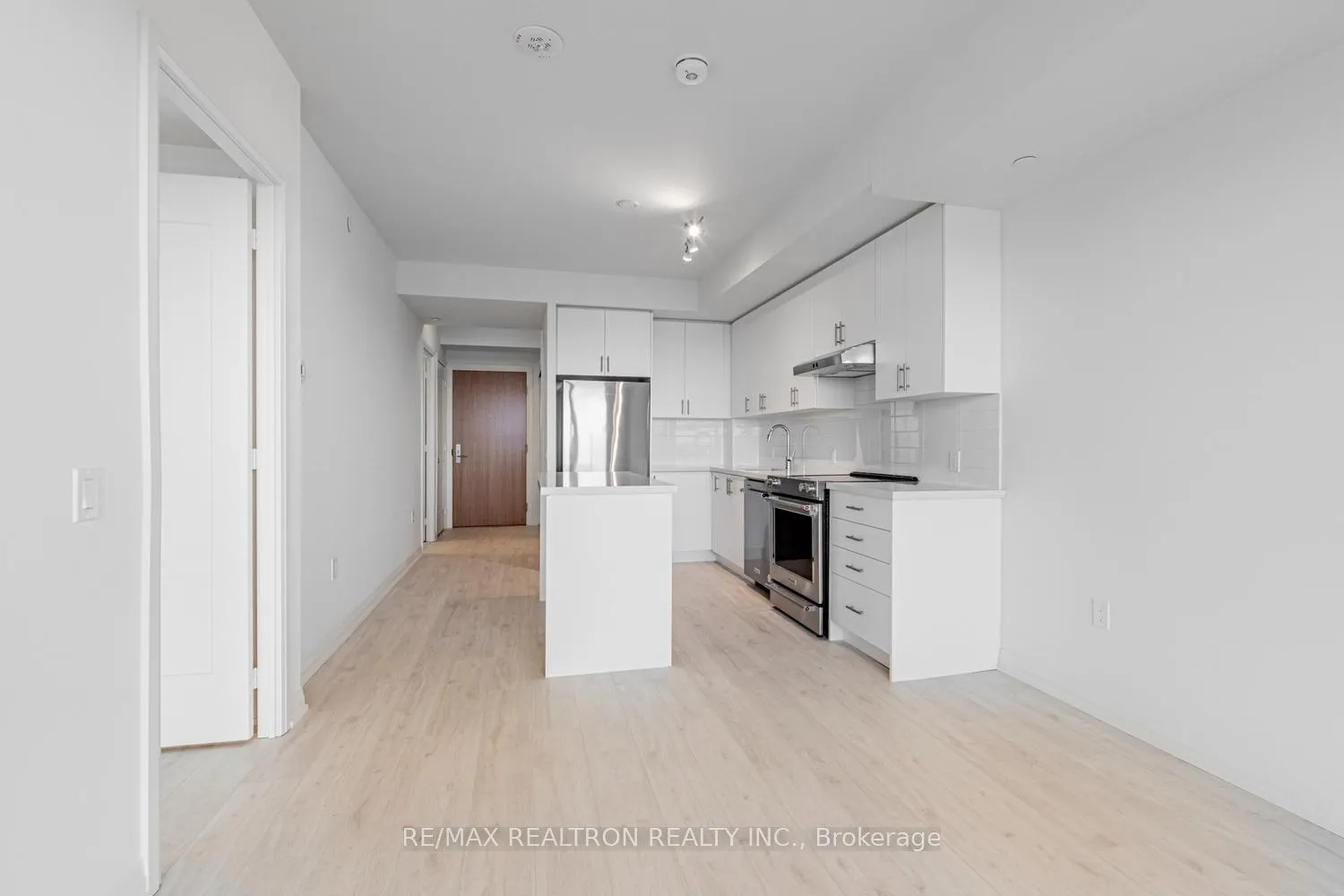 Photo 39 of Unit 230, 8960 Jane Street, Vaughan, Vellore Village — HOMEH