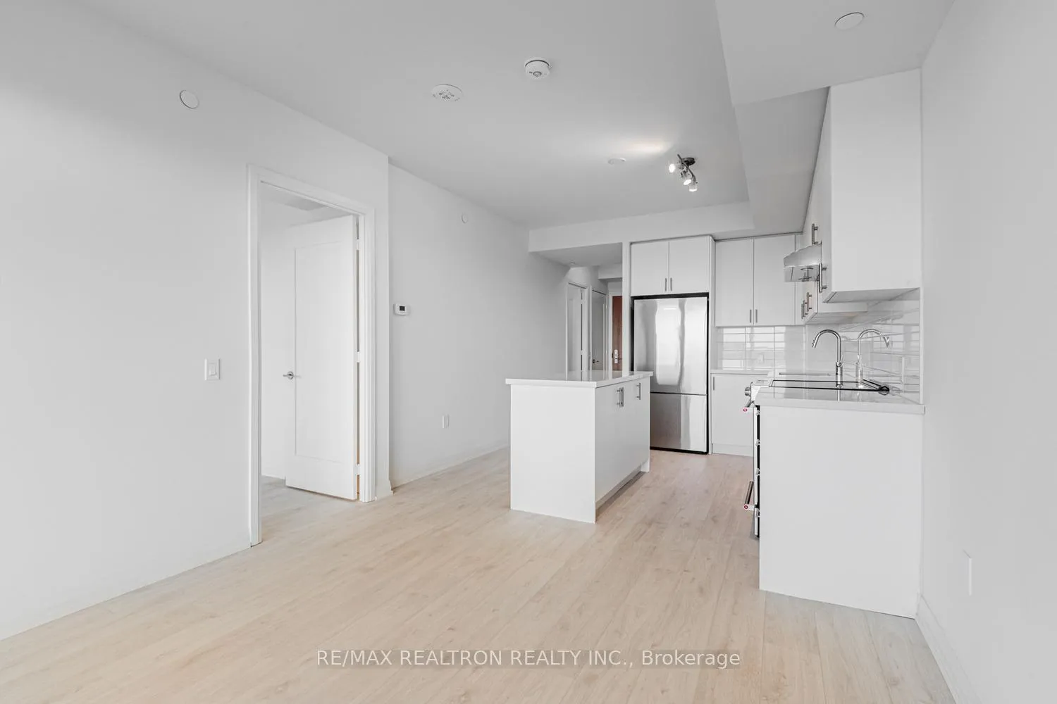 Photo 40 of Unit 230, 8960 Jane Street, Vaughan, Vellore Village — HOMEH