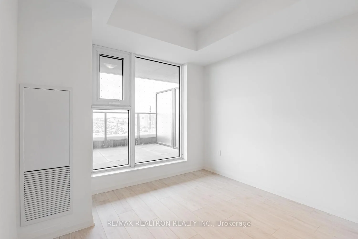 Photo 41 of Unit 230, 8960 Jane Street, Vaughan, Vellore Village — HOMEH
