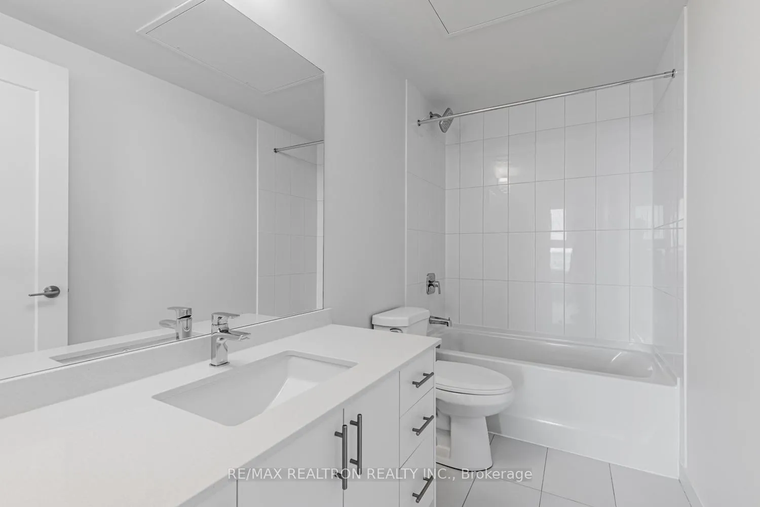 Photo 44 of Unit 230, 8960 Jane Street, Vaughan, Vellore Village — HOMEH