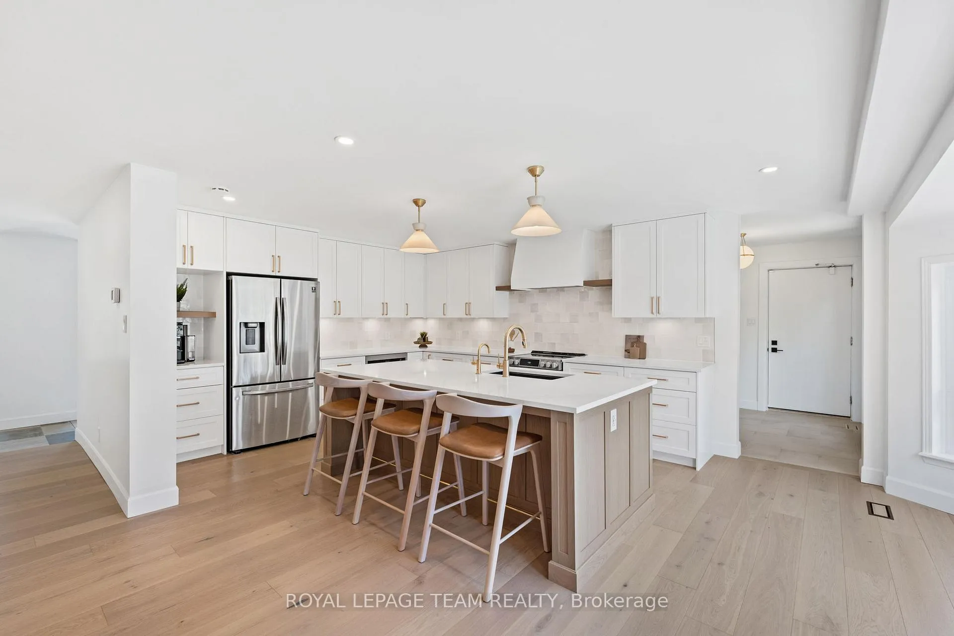 Photo 7 of 5545 Van Vliet Road, Ottawa, Manotick Long Island & Nicholls Island — HOMEH