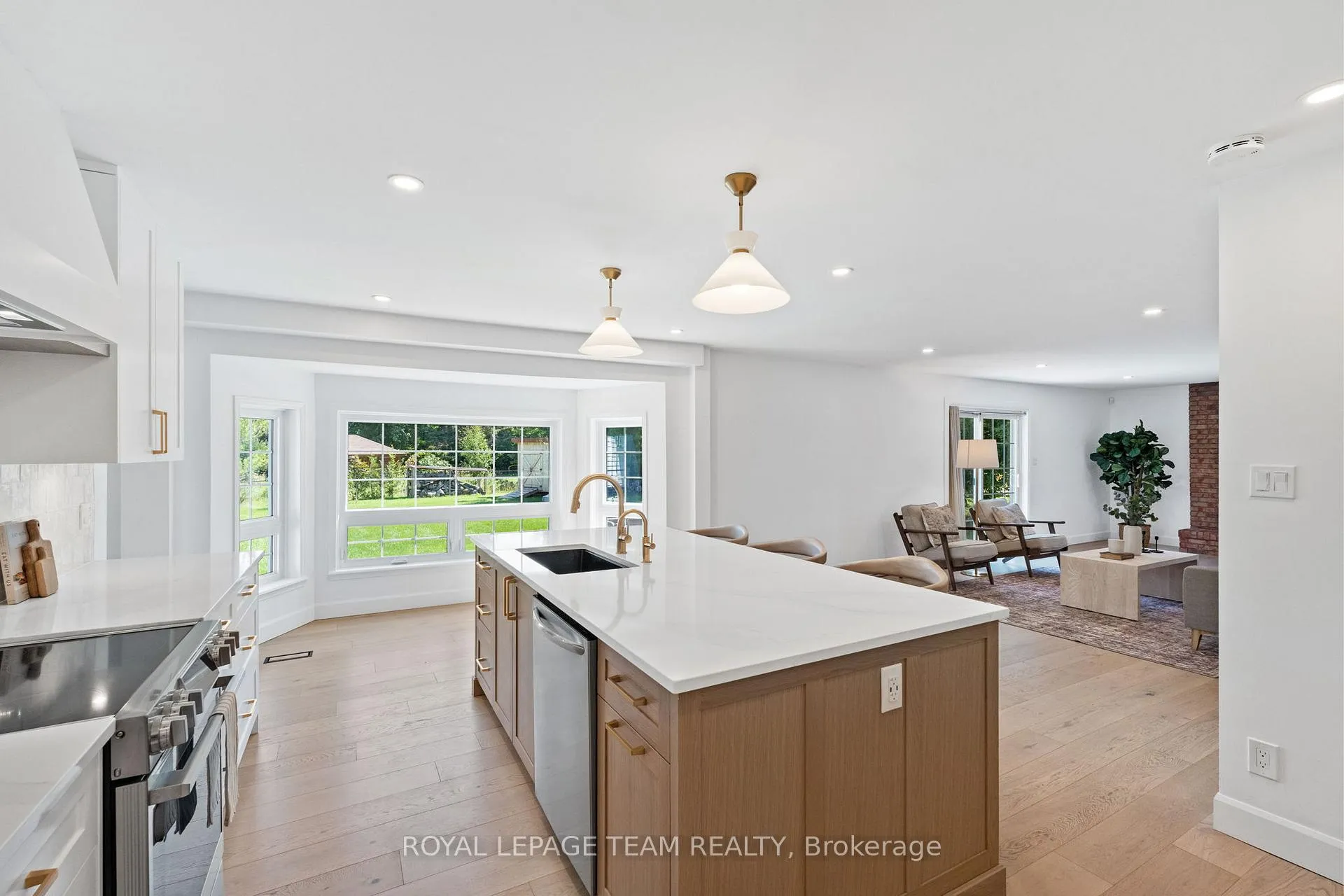 Photo 9 of 5545 Van Vliet Road, Ottawa, Manotick Long Island & Nicholls Island — HOMEH
