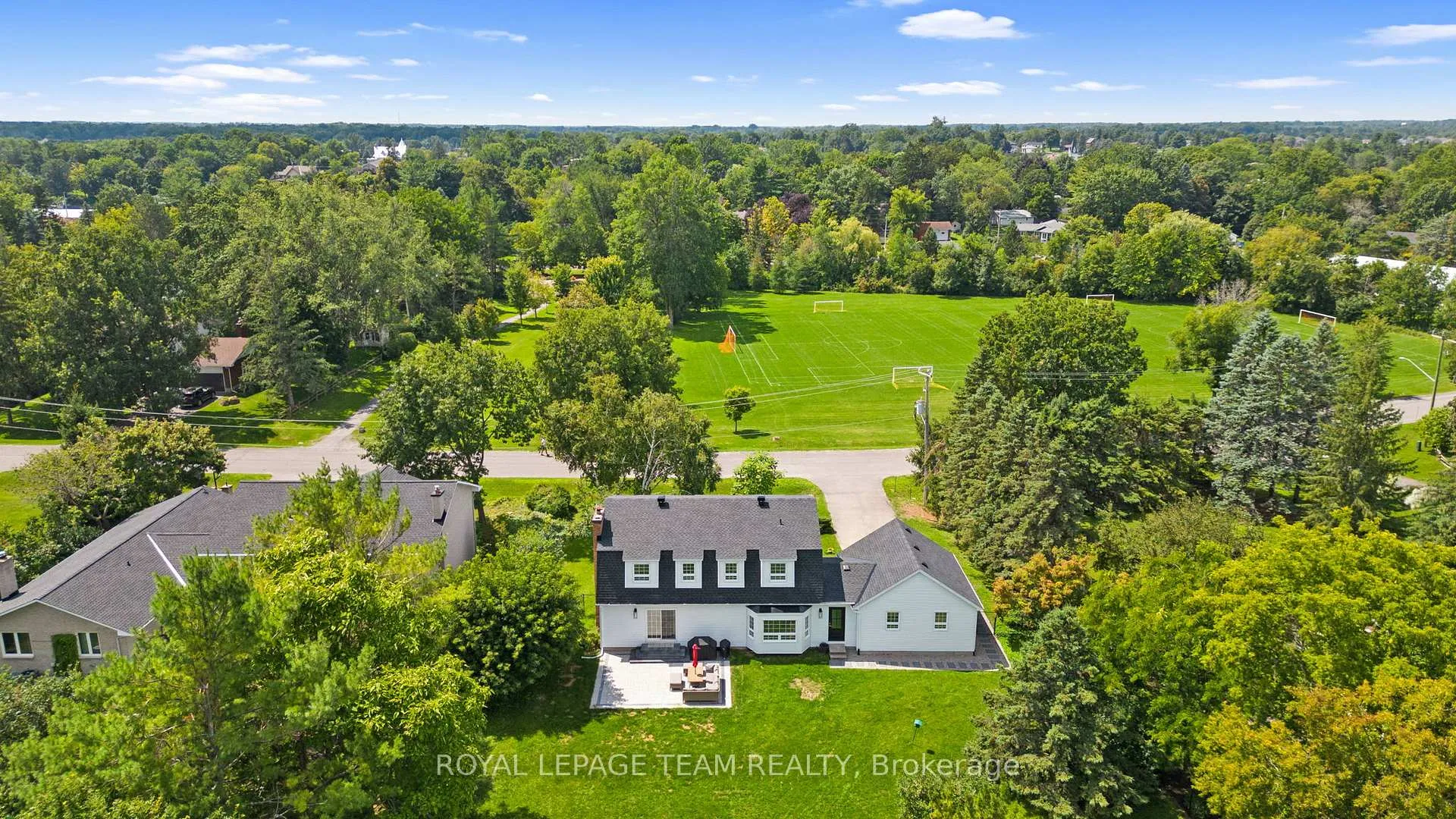 Photo 35 of 5545 Van Vliet Road, Ottawa, Manotick Long Island & Nicholls Island — HOMEH