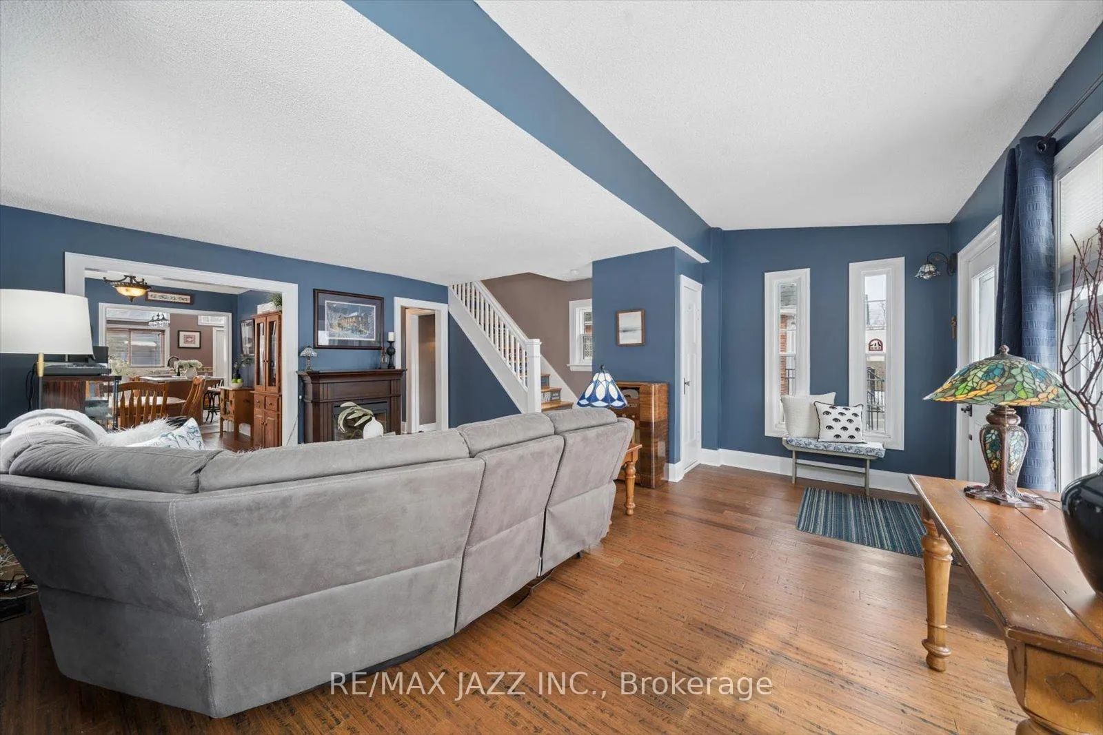 Photo 8 of 566 Masson Street, Oshawa, O'Neill — HOMEH