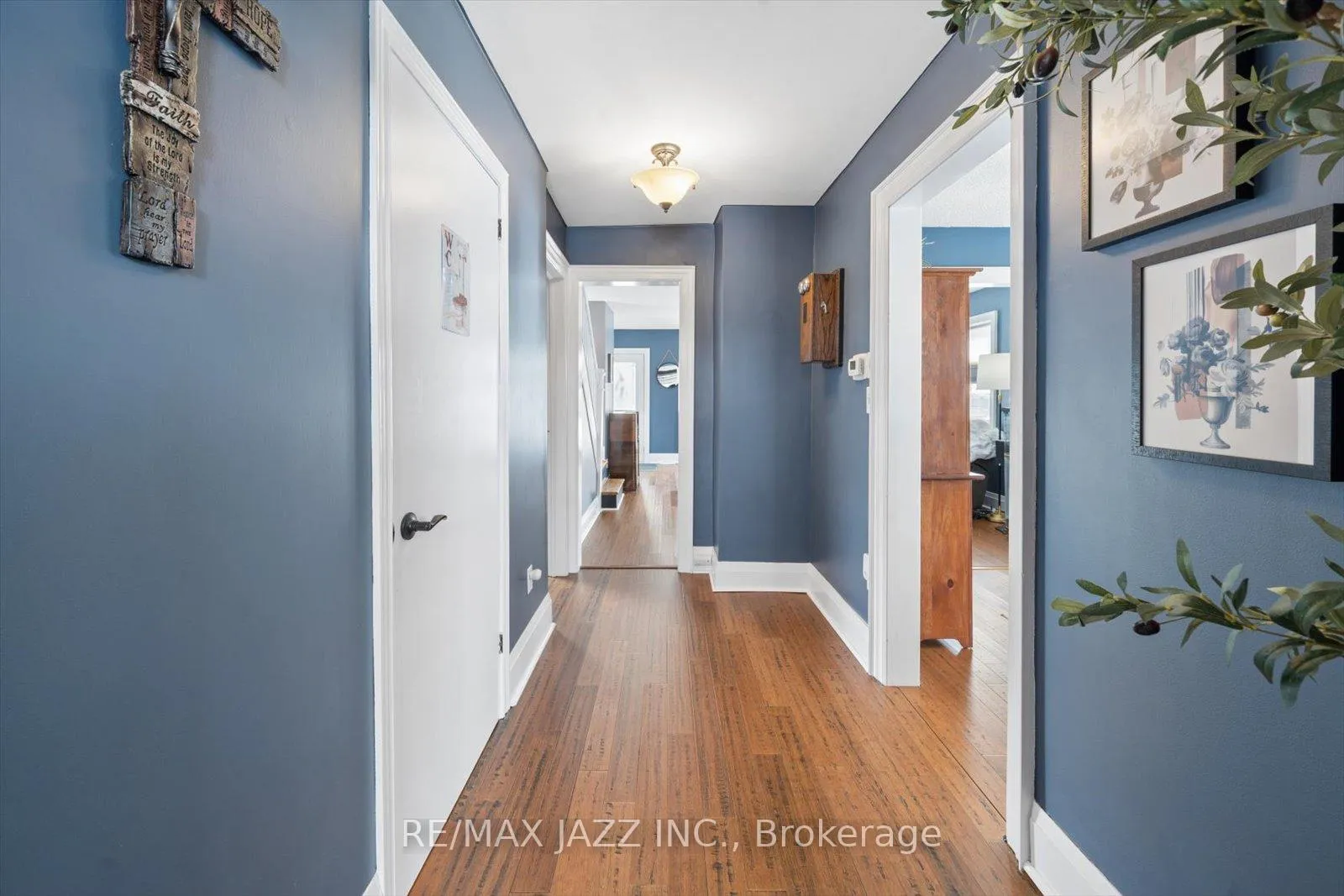 Photo 27 of 566 Masson Street, Oshawa, O'Neill — HOMEH