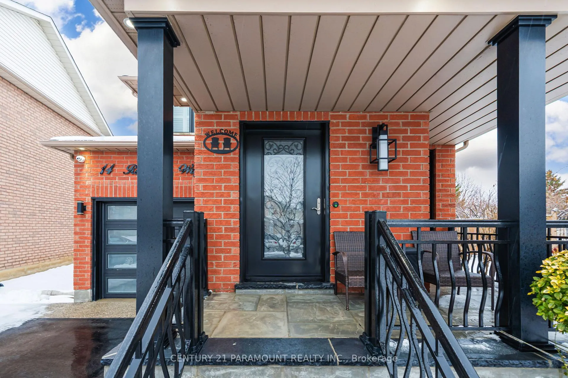 Photo 2 of 14 Redfinch Way, Brampton, Fletcher's Meadow — HOMEH