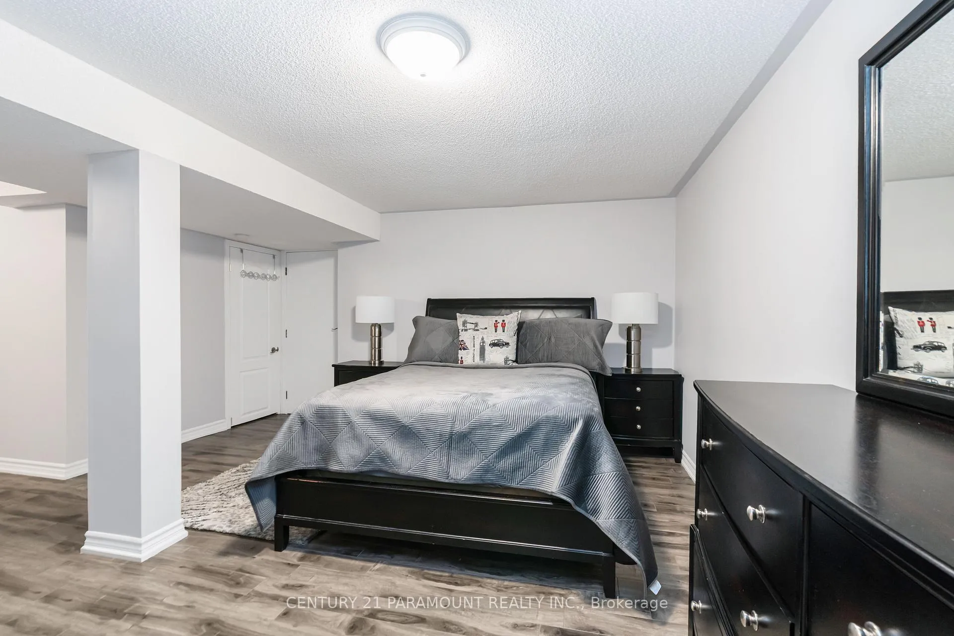 Photo 40 of 14 Redfinch Way, Brampton, Fletcher's Meadow — HOMEH