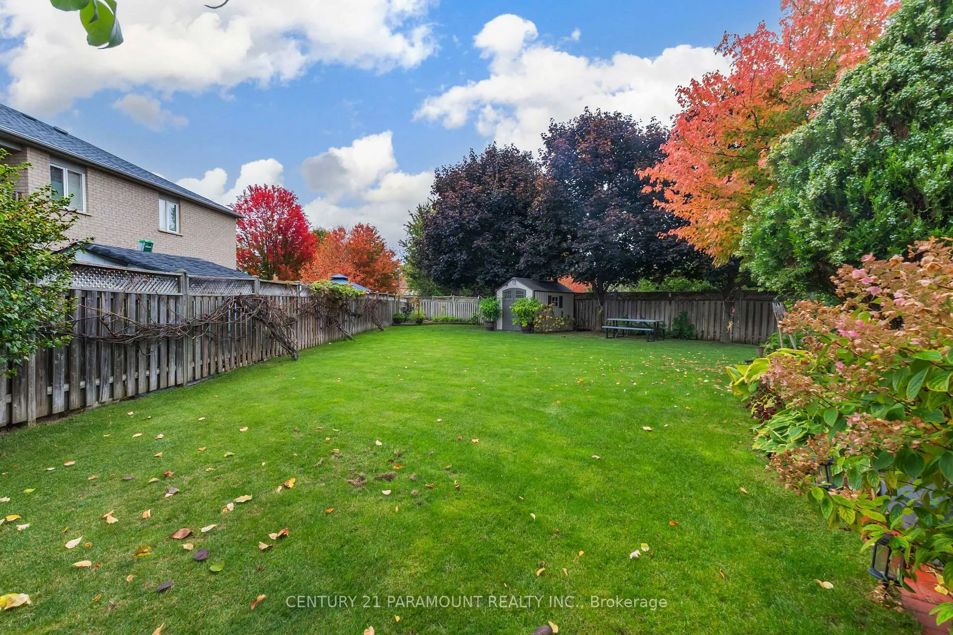 Photo 46 of 14 Redfinch Way, Brampton, Fletcher's Meadow — HOMEH