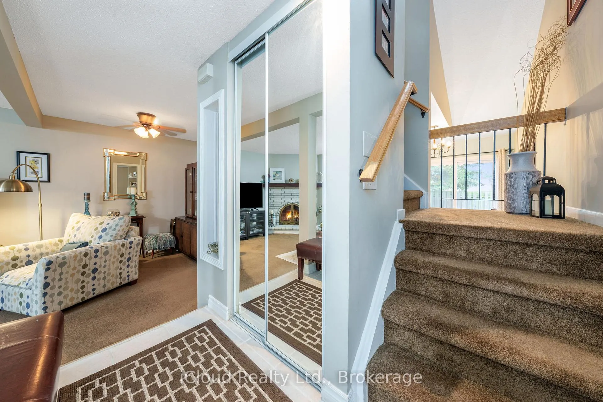 Photo 9 of Unit 4, 2385 Woodward Avenue, Burlington, Brant — HOMEH