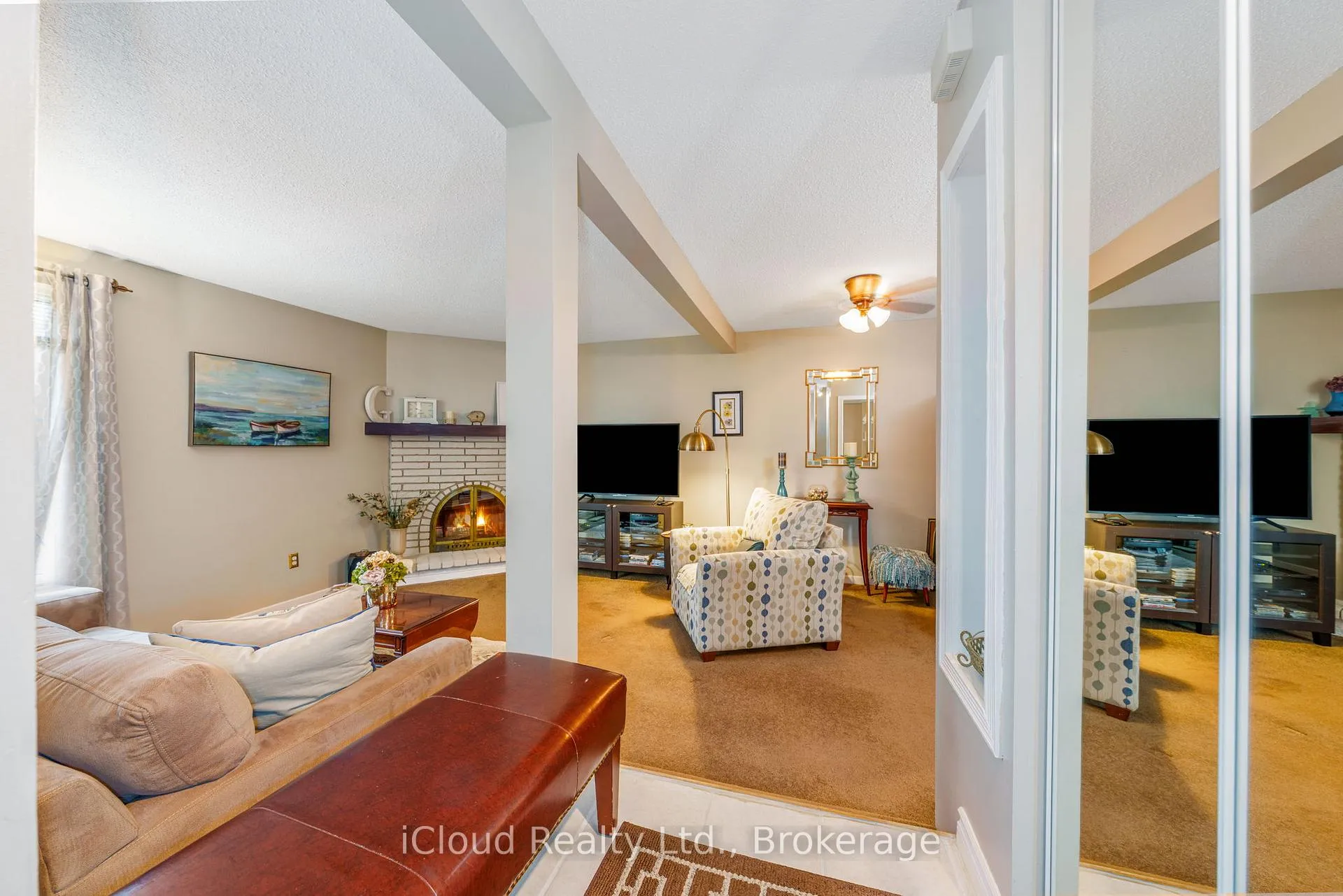 Photo 10 of Unit 4, 2385 Woodward Avenue, Burlington, Brant — HOMEH