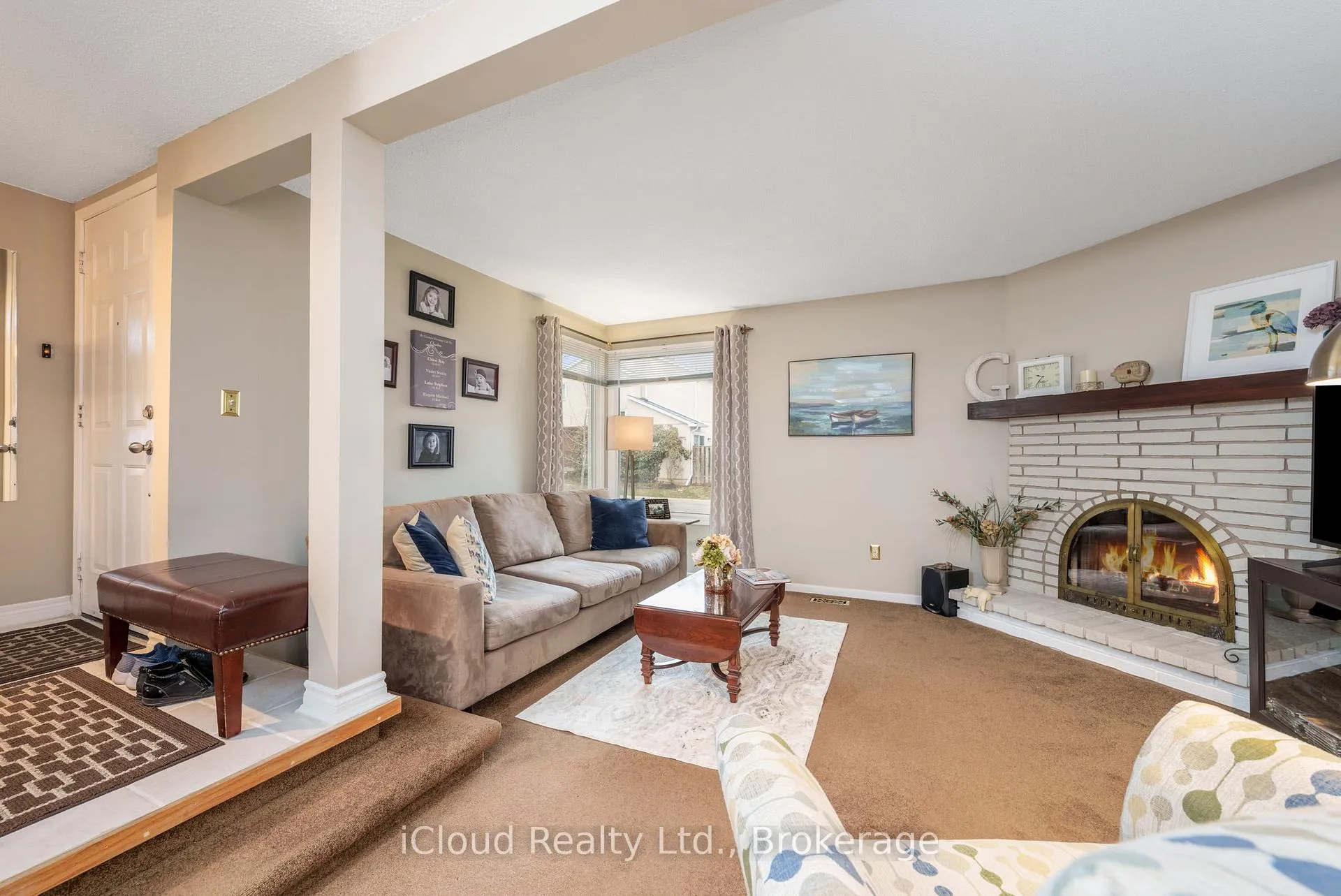 Photo 11 of Unit 4, 2385 Woodward Avenue, Burlington, Brant — HOMEH