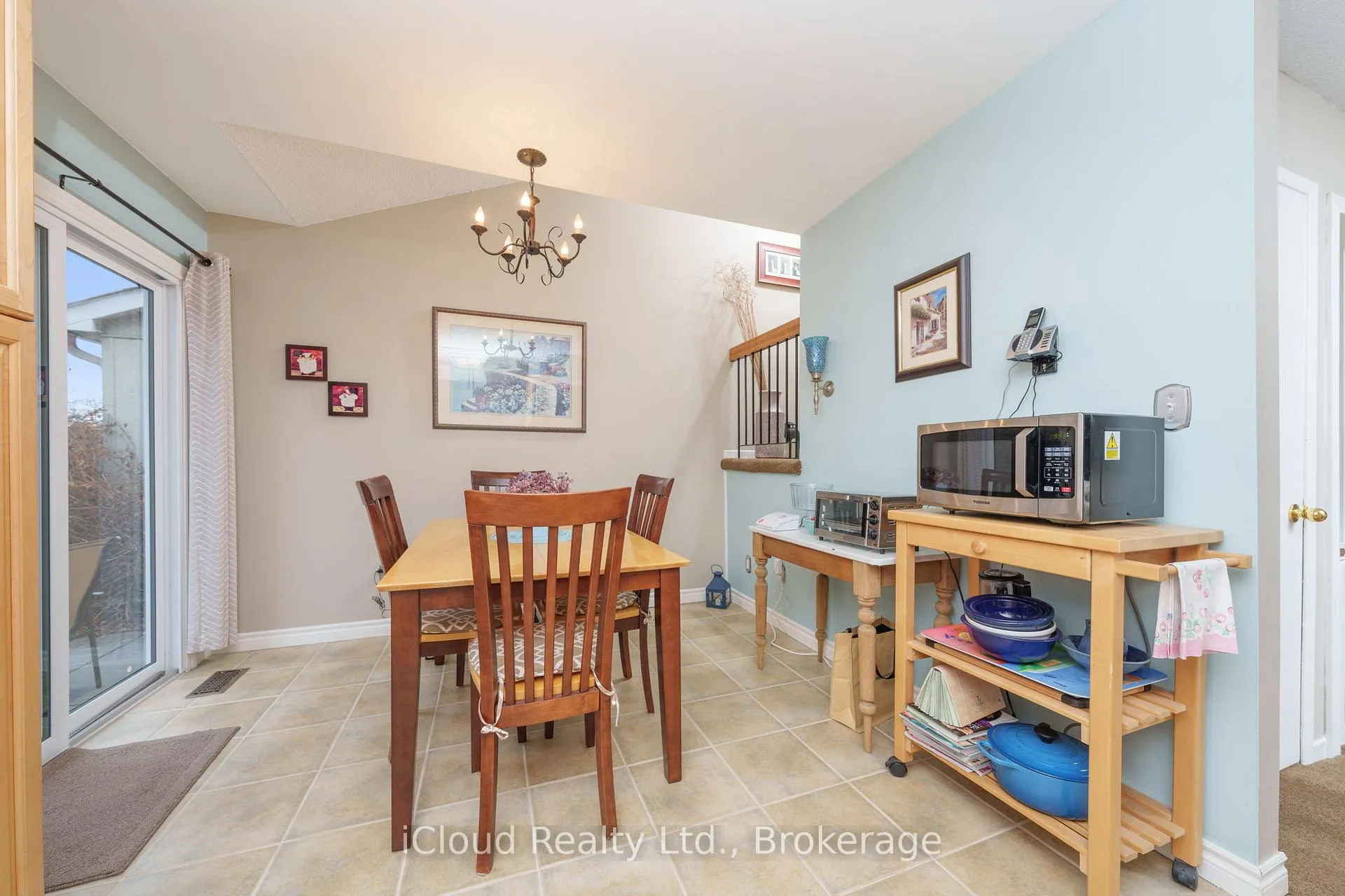 Photo 17 of Unit 4, 2385 Woodward Avenue, Burlington, Brant — HOMEH