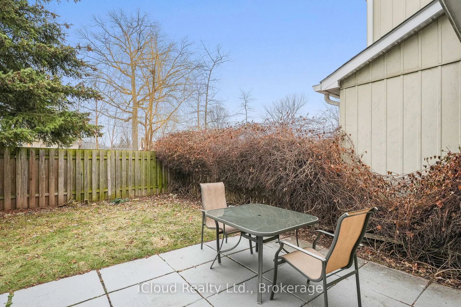 Photo 24 of Unit 4, 2385 Woodward Avenue, Burlington, Brant — HOMEH