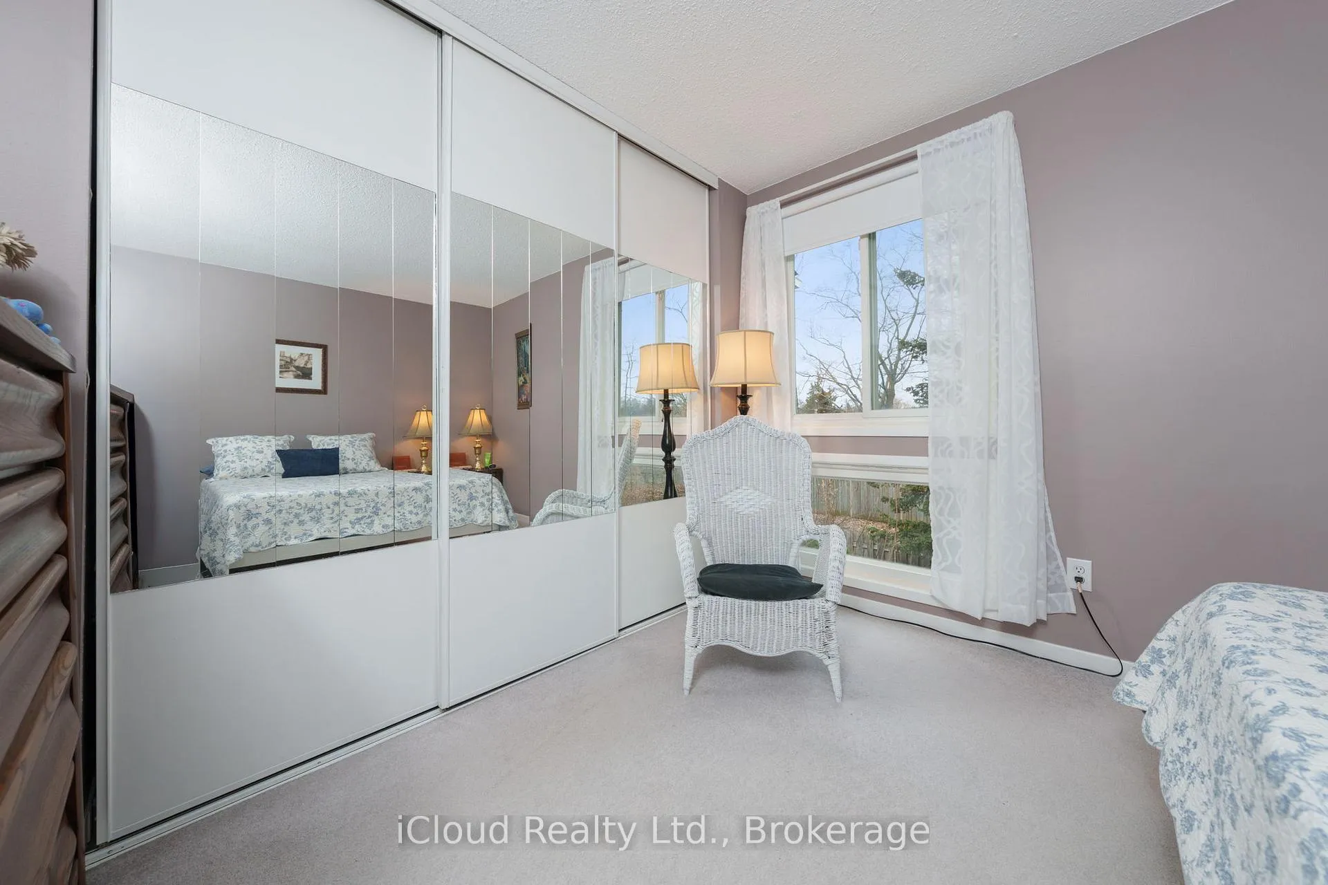 Photo 28 of Unit 4, 2385 Woodward Avenue, Burlington, Brant — HOMEH
