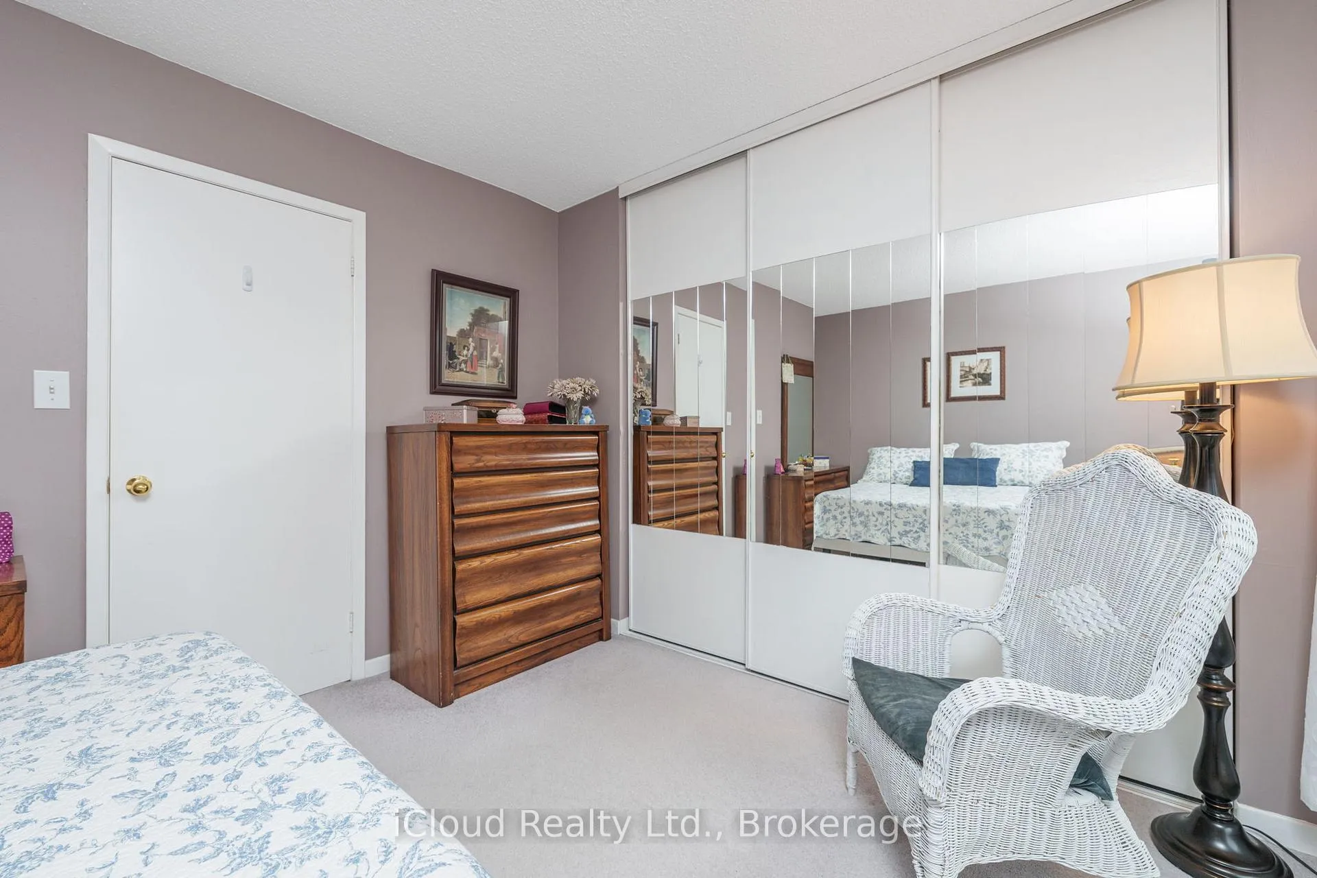 Photo 30 of Unit 4, 2385 Woodward Avenue, Burlington, Brant — HOMEH