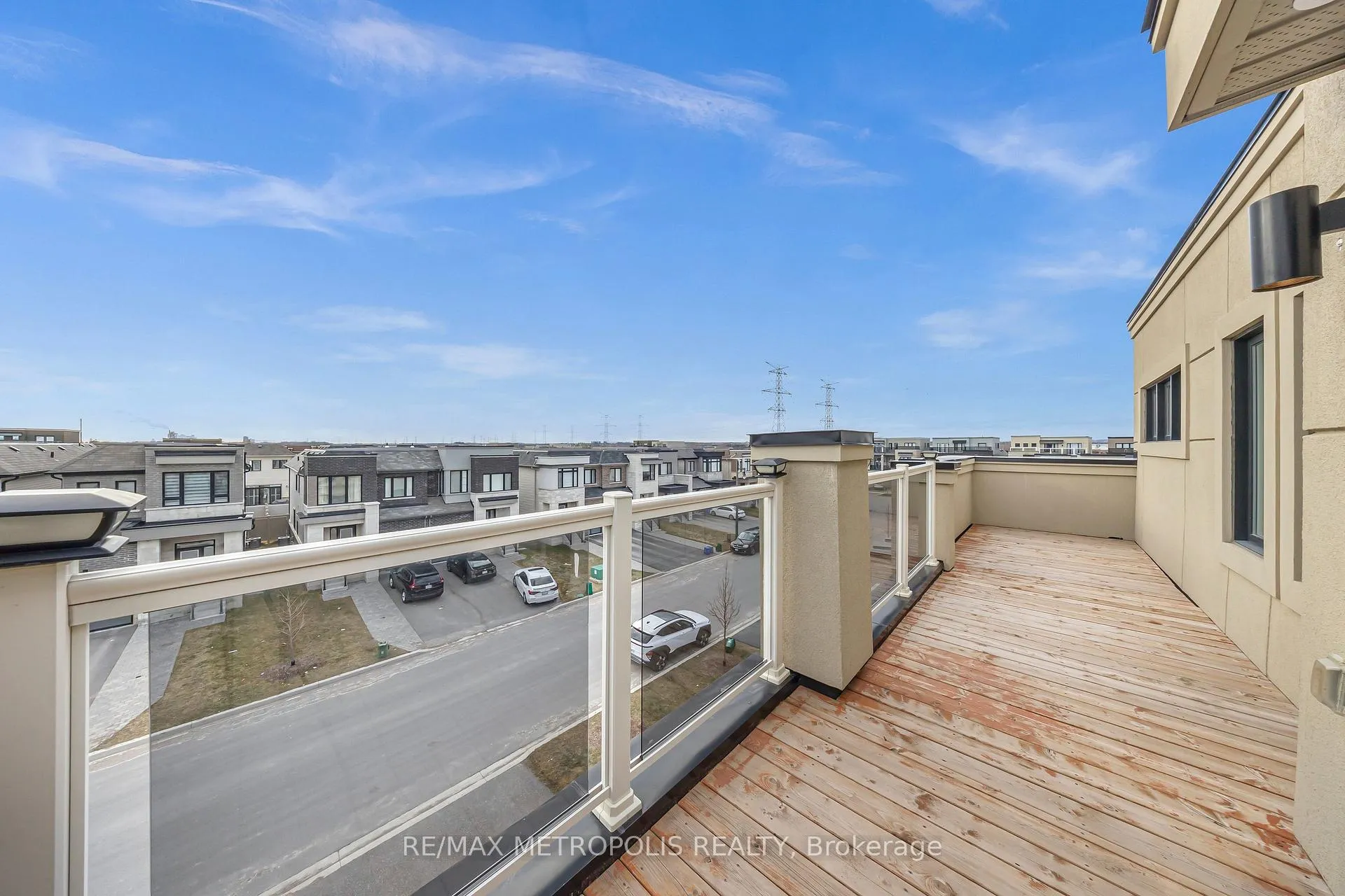 Photo 43 of 35 Clipper Lane, Clarington, Bowmanville — HOMEH