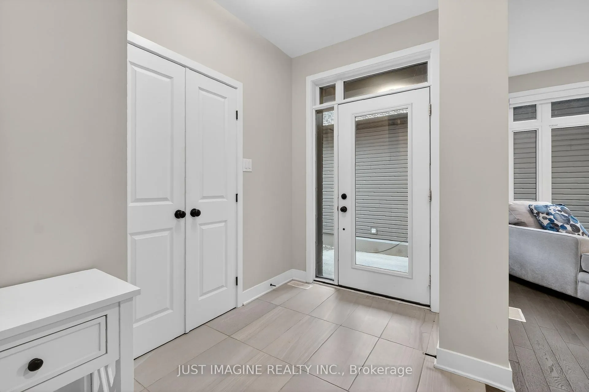 Photo 6 of 602 Triangle Street, Ottawa, Kanata - Emerald Meadows/Trailwest — HOMEH
