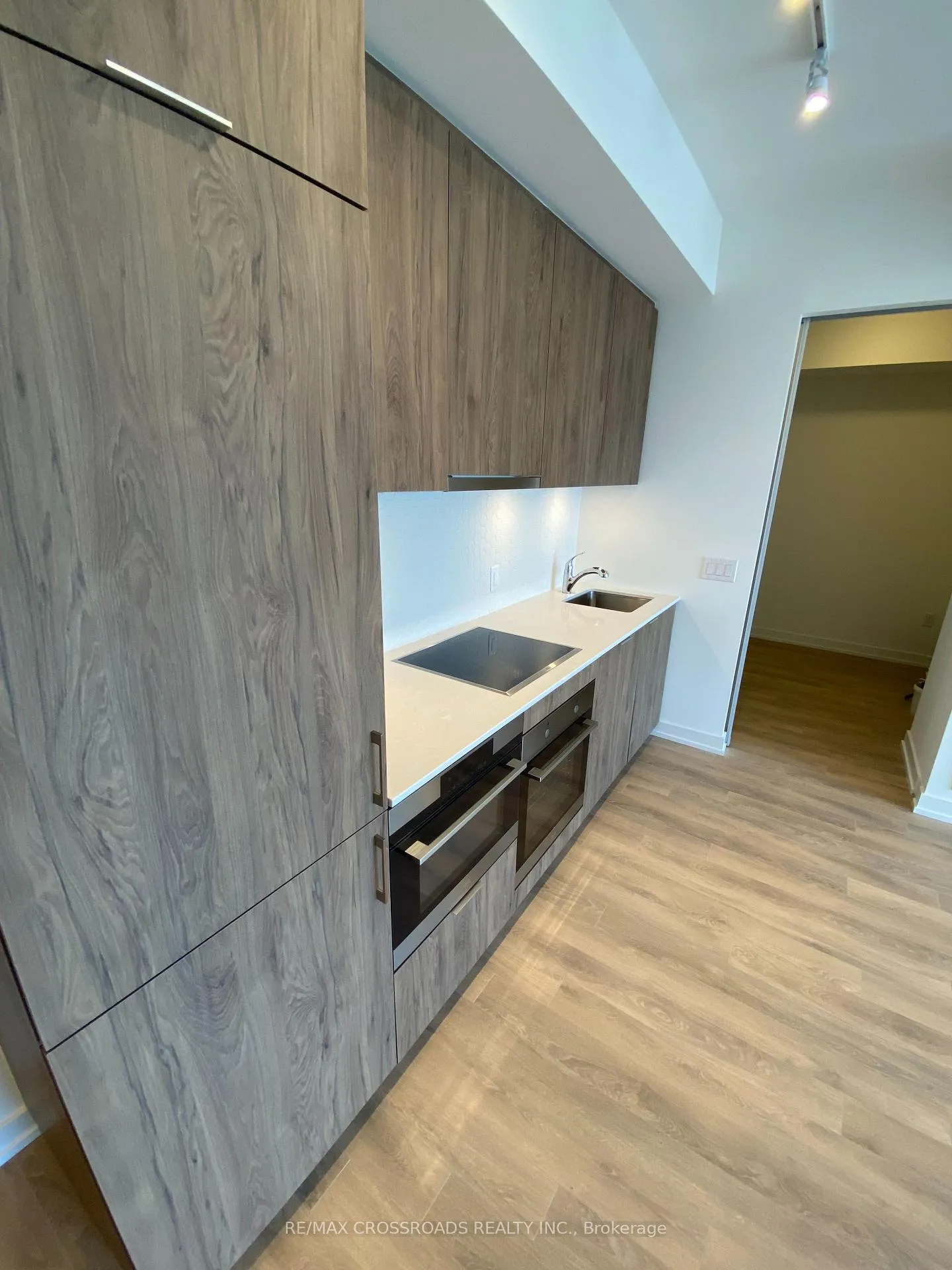 Photo 4 of Unit 1811, 158 Front Street E, Toronto, Moss Park — HOMEH