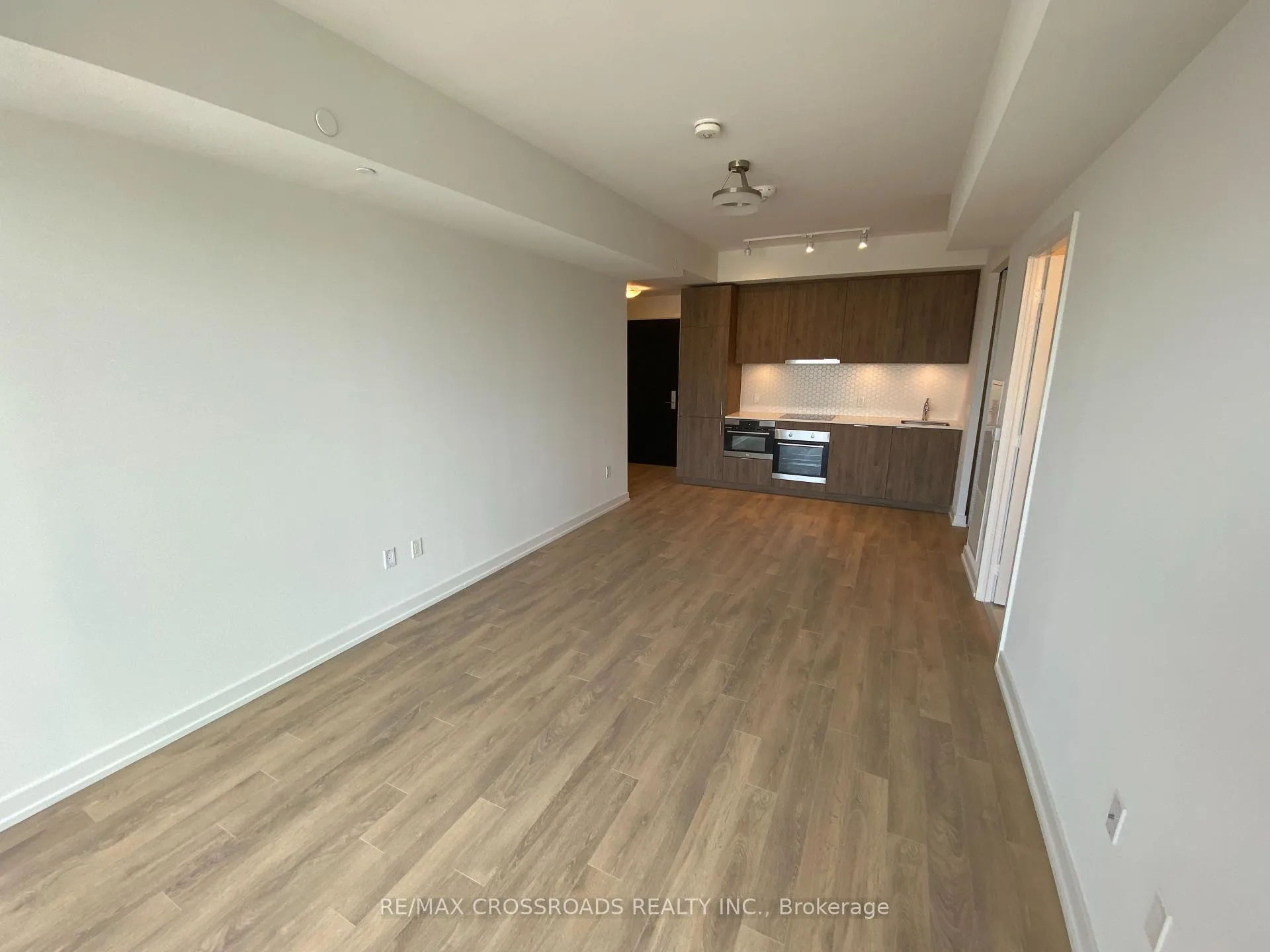 Photo 6 of Unit 1811, 158 Front Street E, Toronto, Moss Park — HOMEH