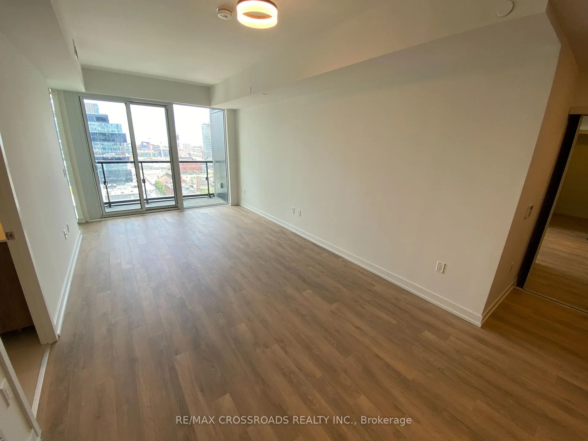 Photo 10 of Unit 1811, 158 Front Street E, Toronto, Moss Park — HOMEH