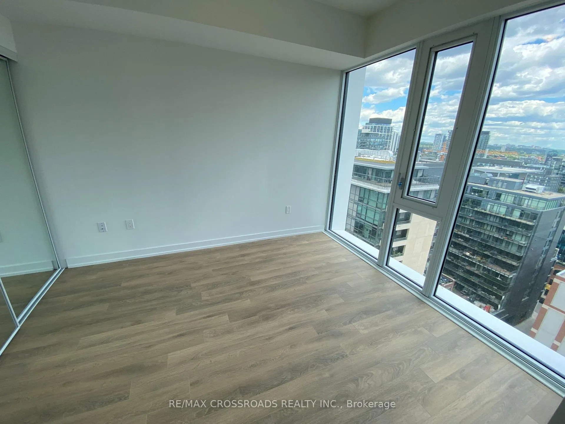 Photo 14 of Unit 1811, 158 Front Street E, Toronto, Moss Park — HOMEH
