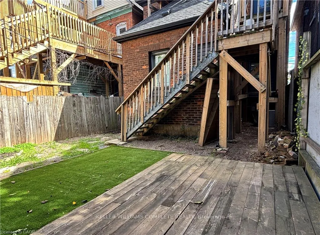 Photo 15 of Unit 2, 76 Wentworth Street S, Hamilton, Stinson — HOMEH