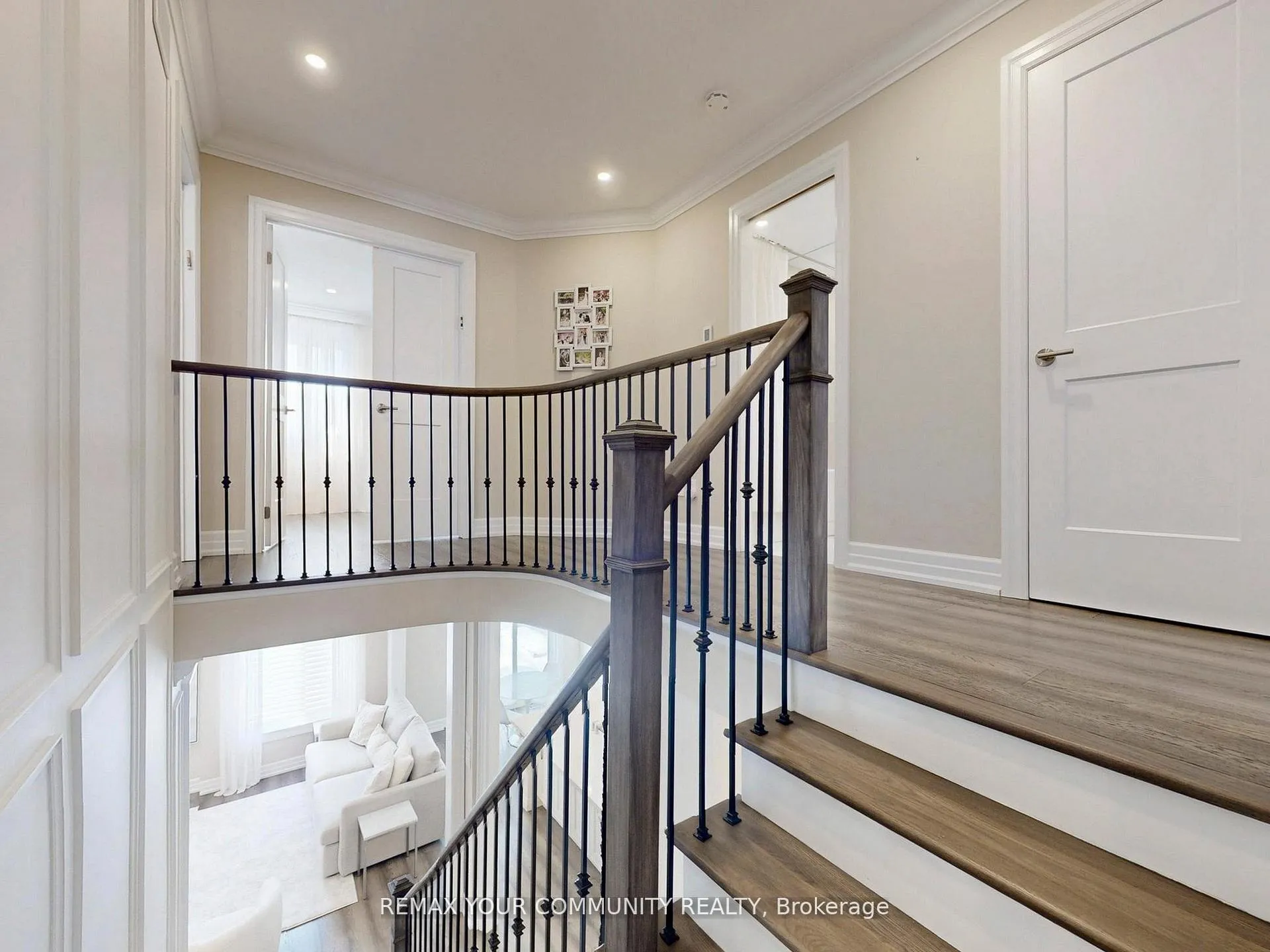 Photo 22 of 32 D'Eva Drive, Vaughan, Patterson — HOMEH