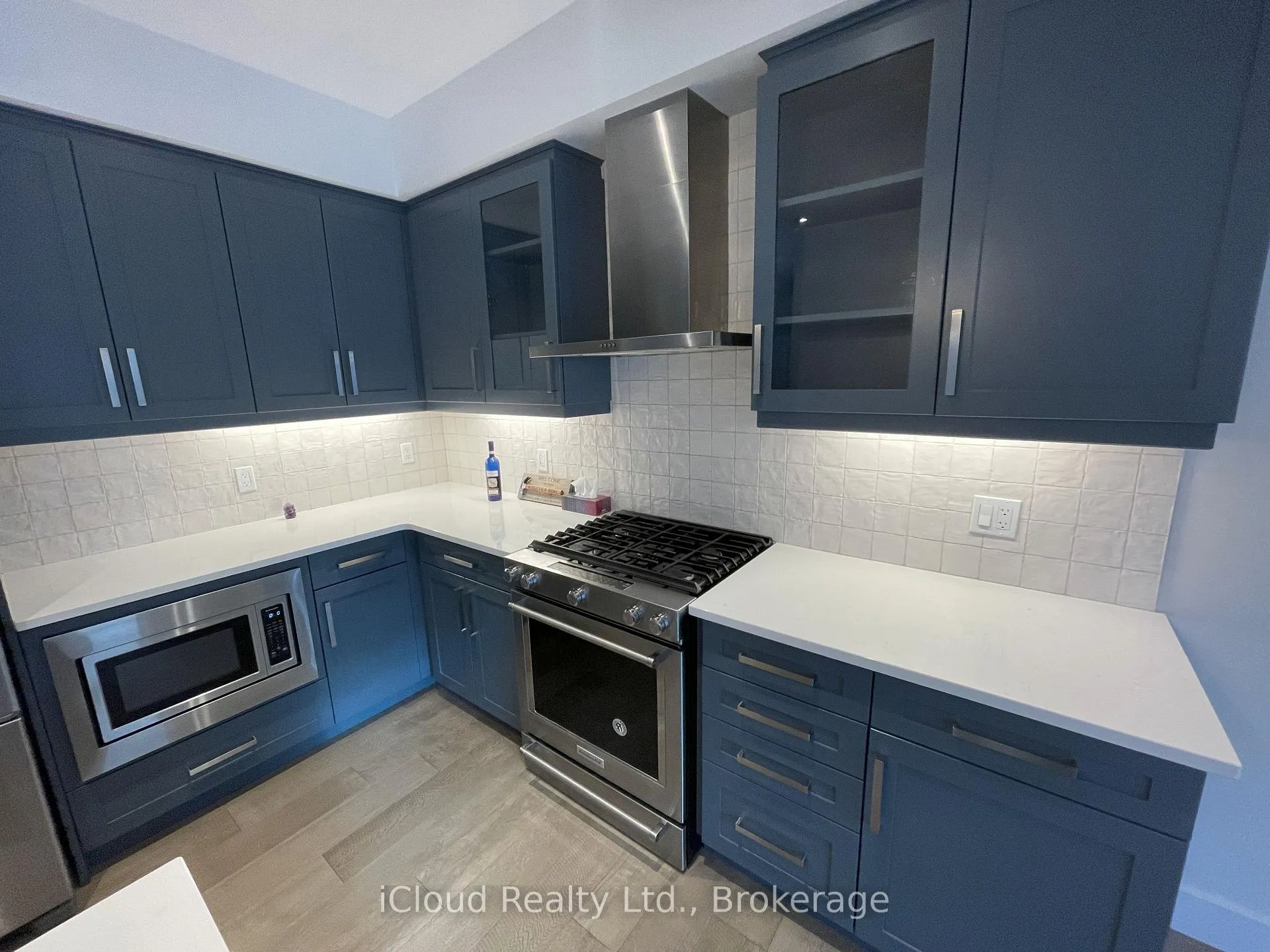 Photo 5 of 167 Forest Creek Drive, Kitchener — HOMEH