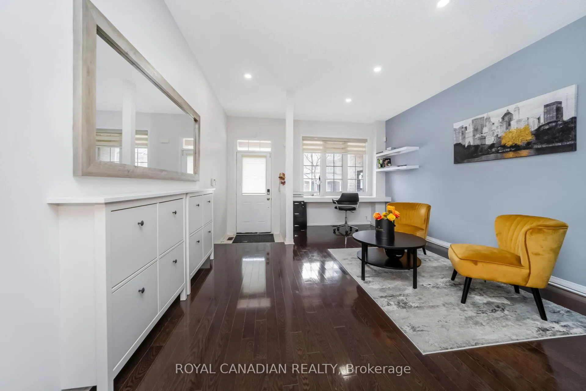 Photo 5 of 10 Yellowknife Road, Brampton, Sandringham-Wellington — HOMEH