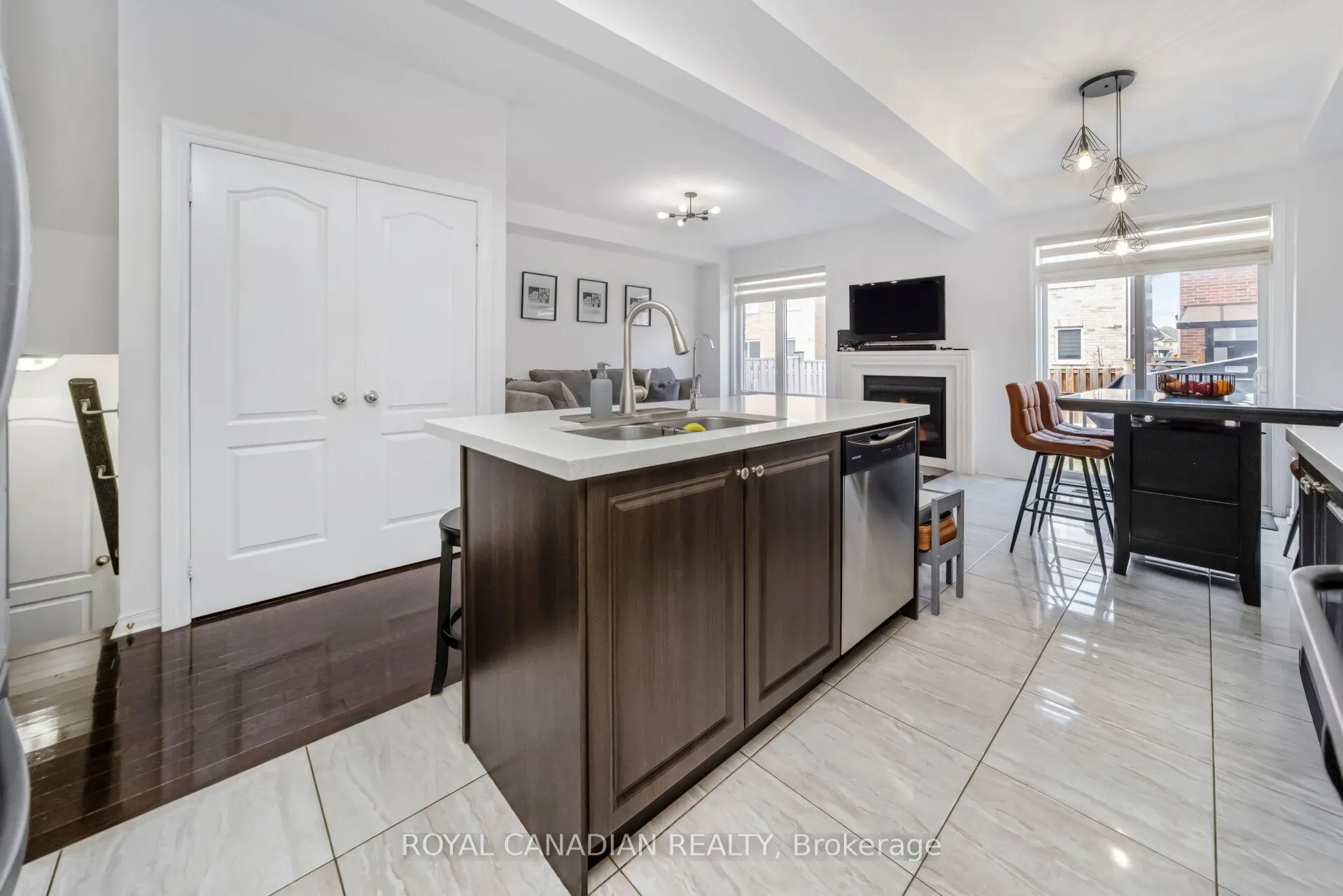 Photo 10 of 10 Yellowknife Road, Brampton, Sandringham-Wellington — HOMEH