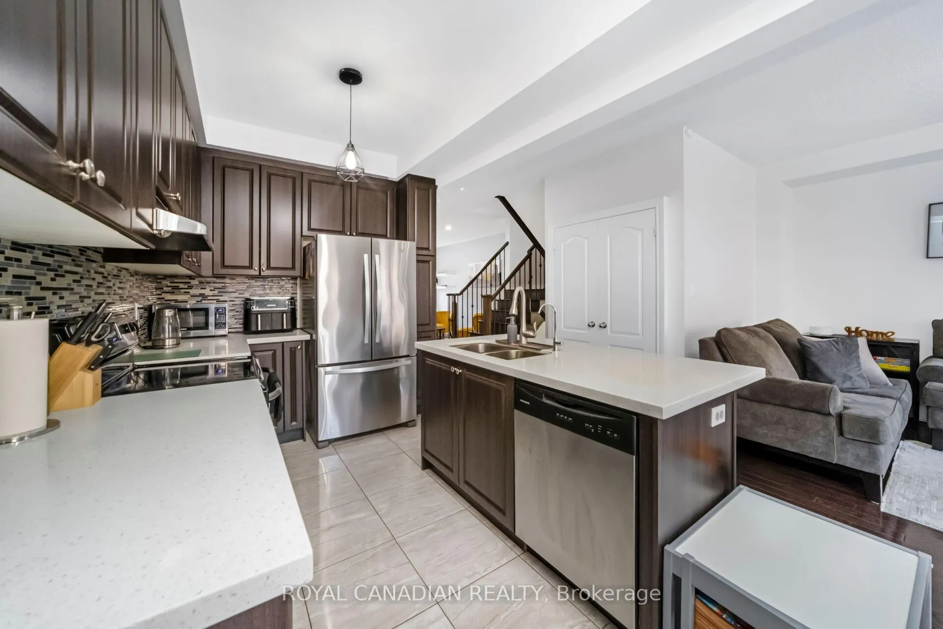 Photo 12 of 10 Yellowknife Road, Brampton, Sandringham-Wellington — HOMEH