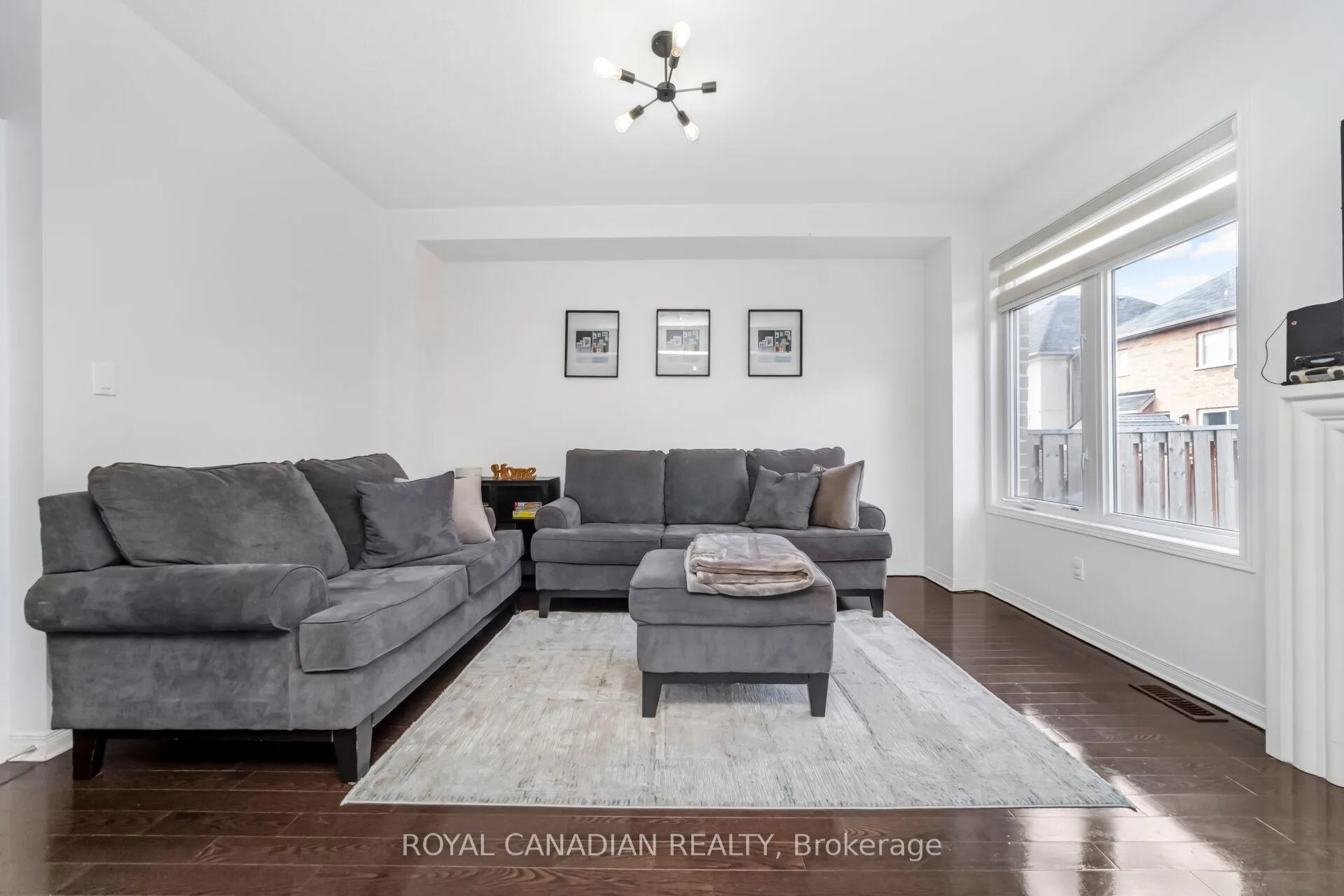 Photo 15 of 10 Yellowknife Road, Brampton, Sandringham-Wellington — HOMEH