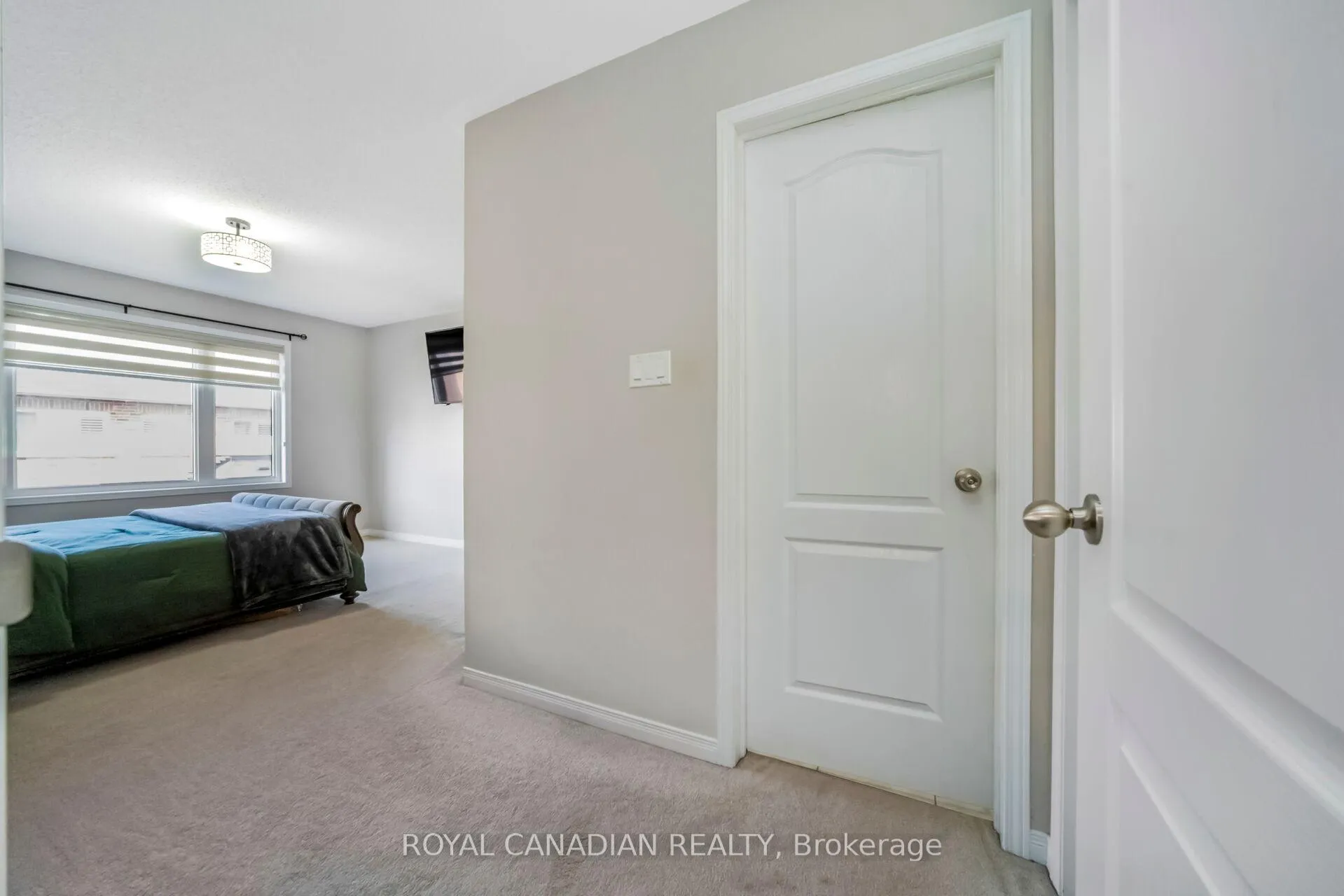 Photo 19 of 10 Yellowknife Road, Brampton, Sandringham-Wellington — HOMEH