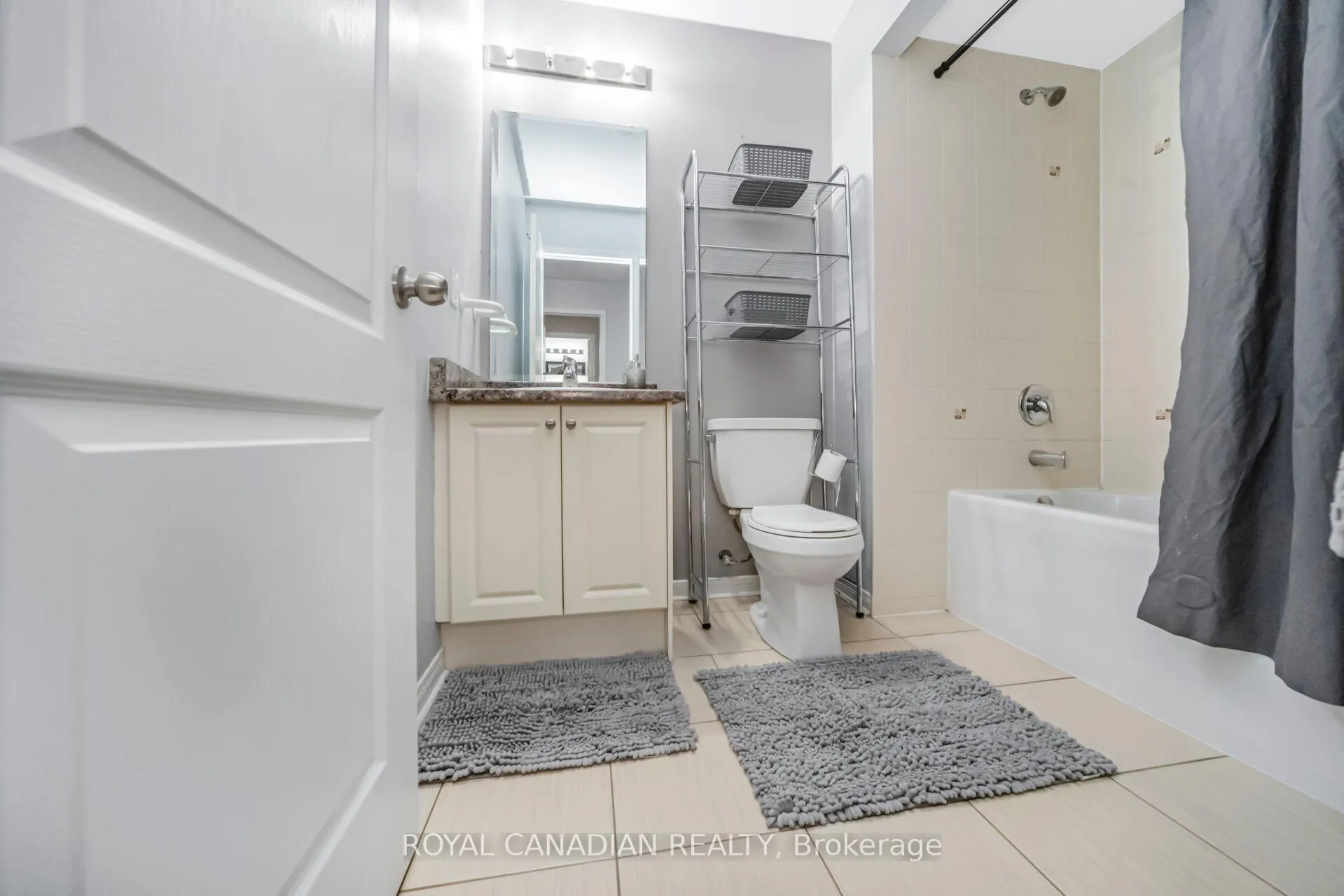 Photo 26 of 10 Yellowknife Road, Brampton, Sandringham-Wellington — HOMEH