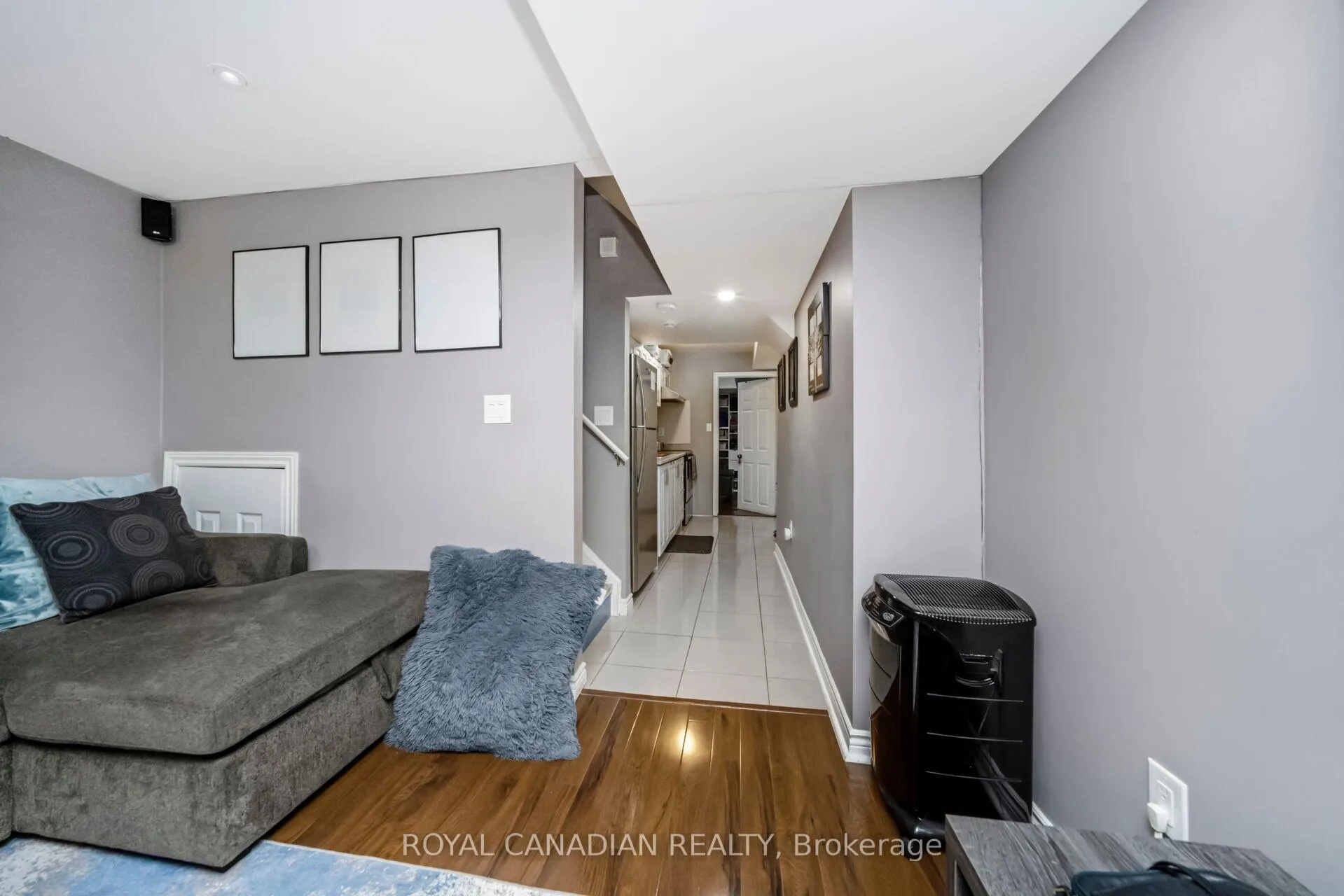 Photo 39 of 10 Yellowknife Road, Brampton, Sandringham-Wellington — HOMEH