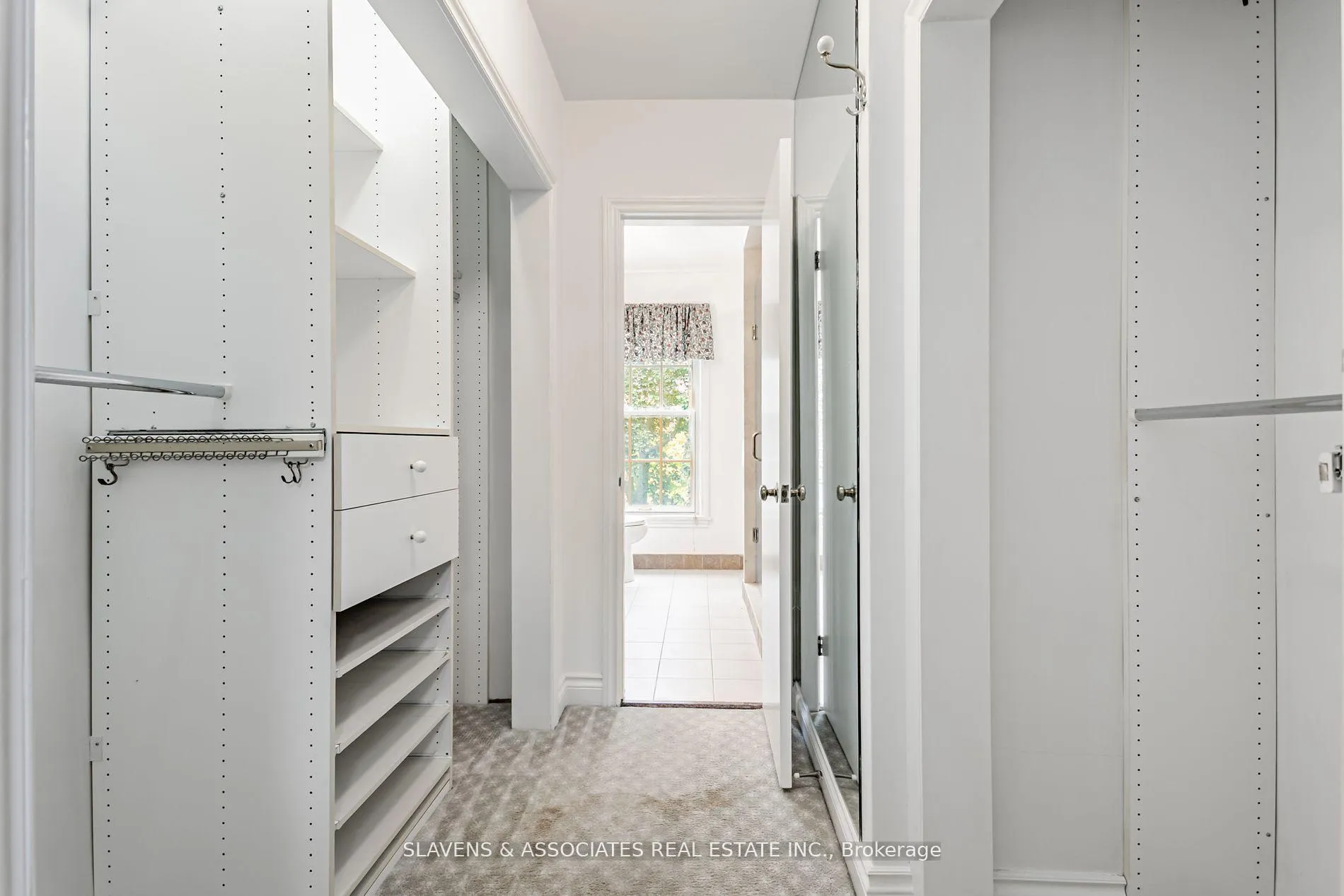 Photo 23 of 123 Lord Seaton Road, North York, St. Andrew-Windfields — HOMEH