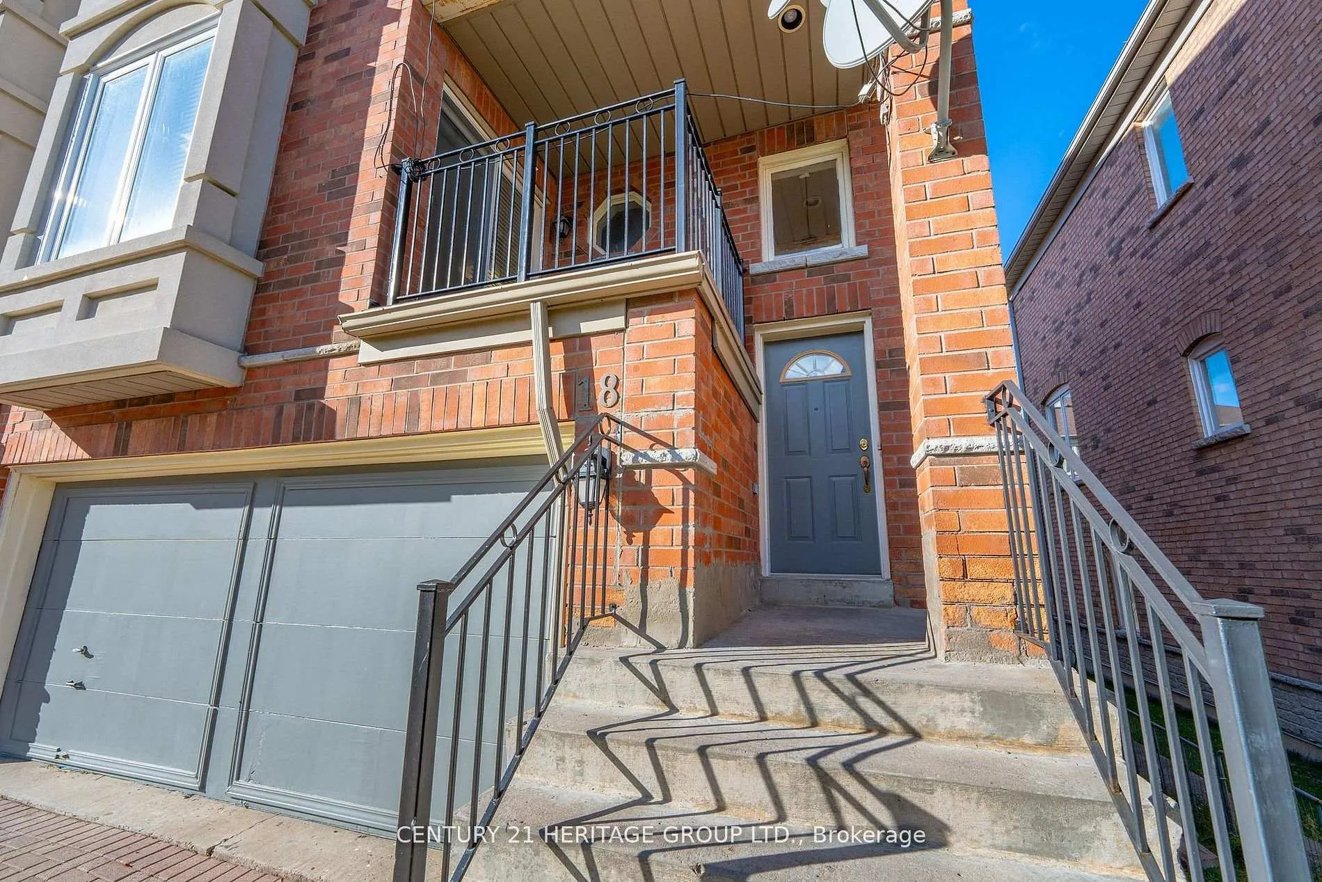 Photo 5 of 18 Orchid Road, Markham, Commerce Valley — HOMEH