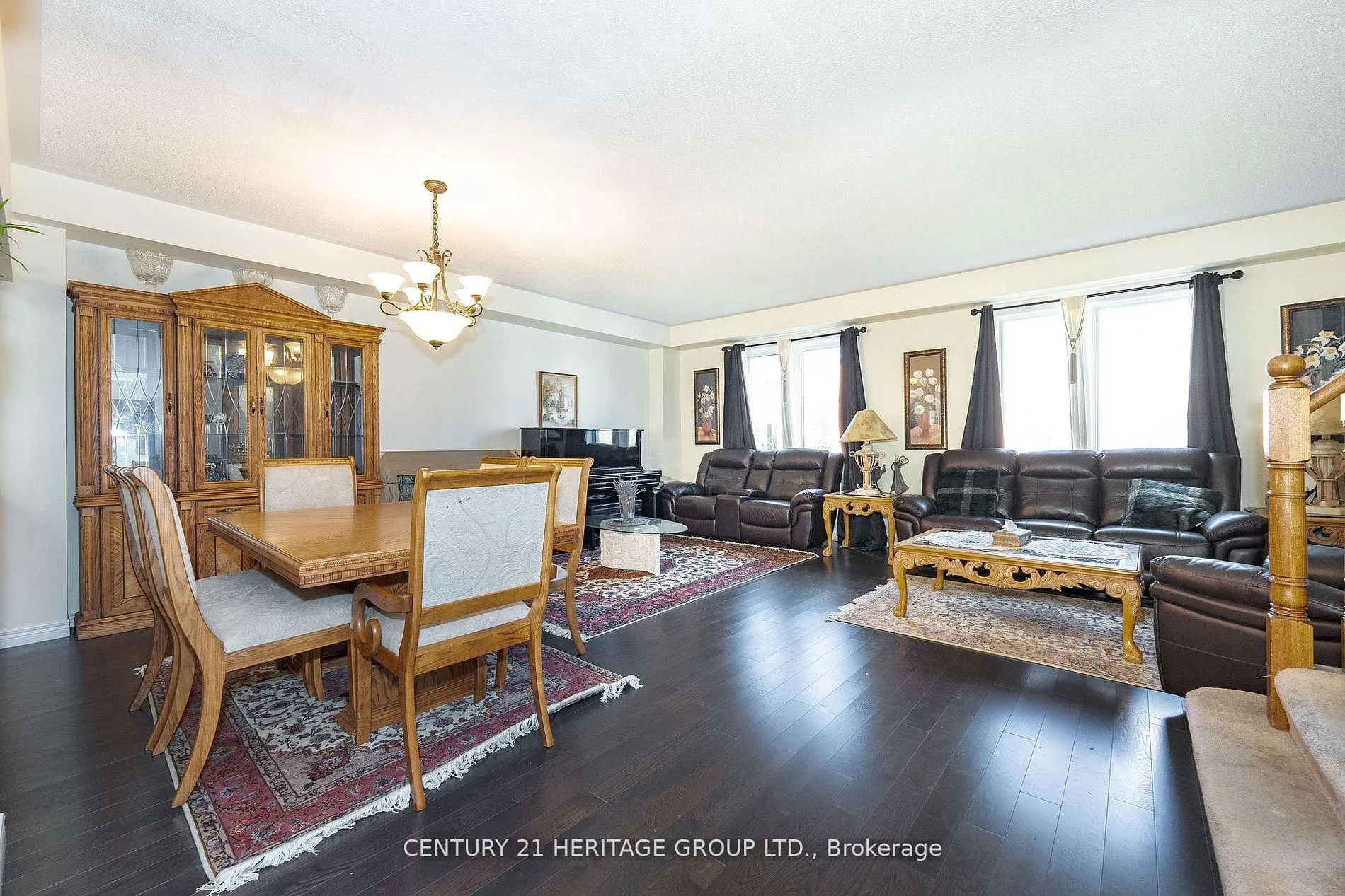 Photo 6 of 18 Orchid Road, Markham, Commerce Valley — HOMEH