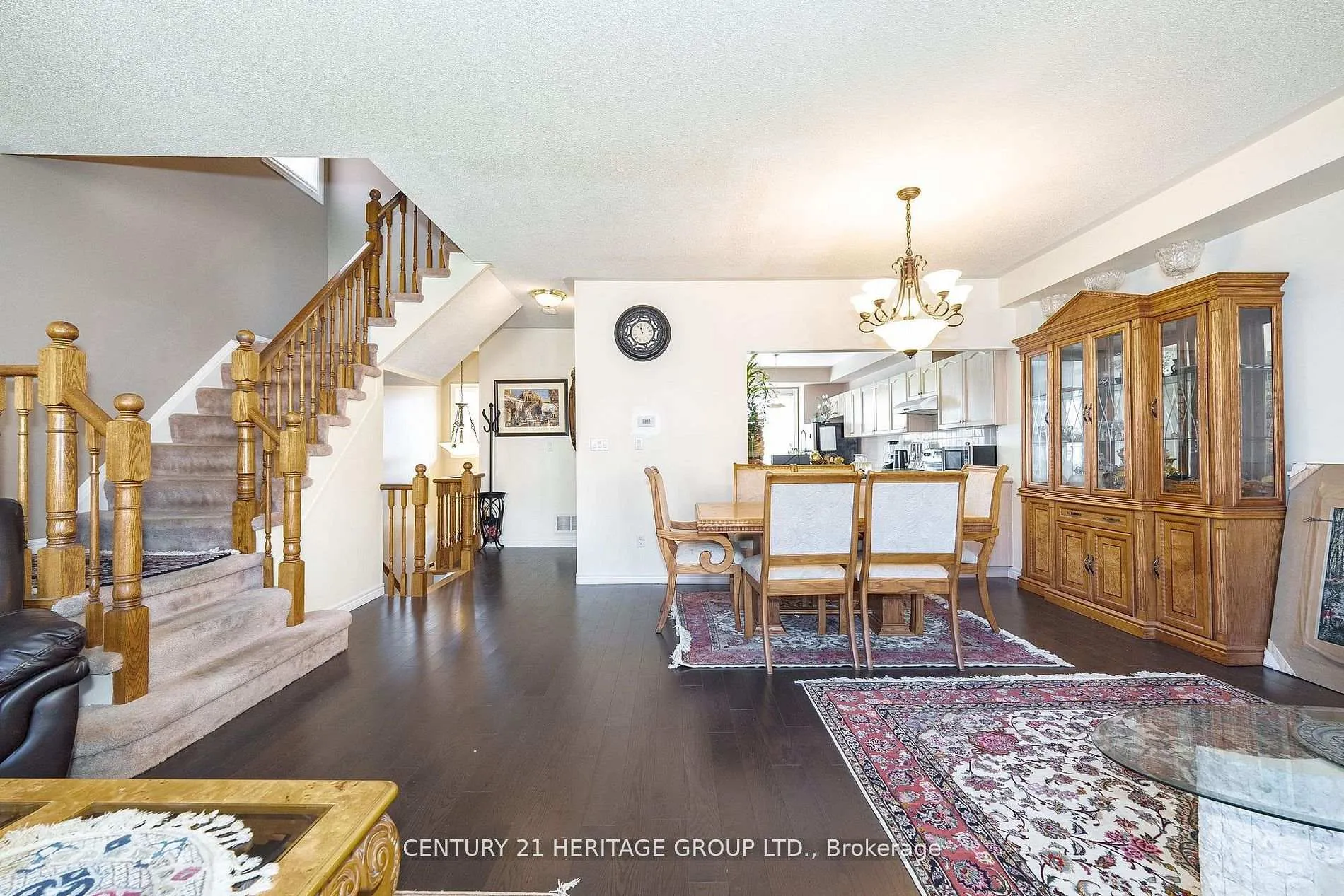 Photo 10 of 18 Orchid Road, Markham, Commerce Valley — HOMEH